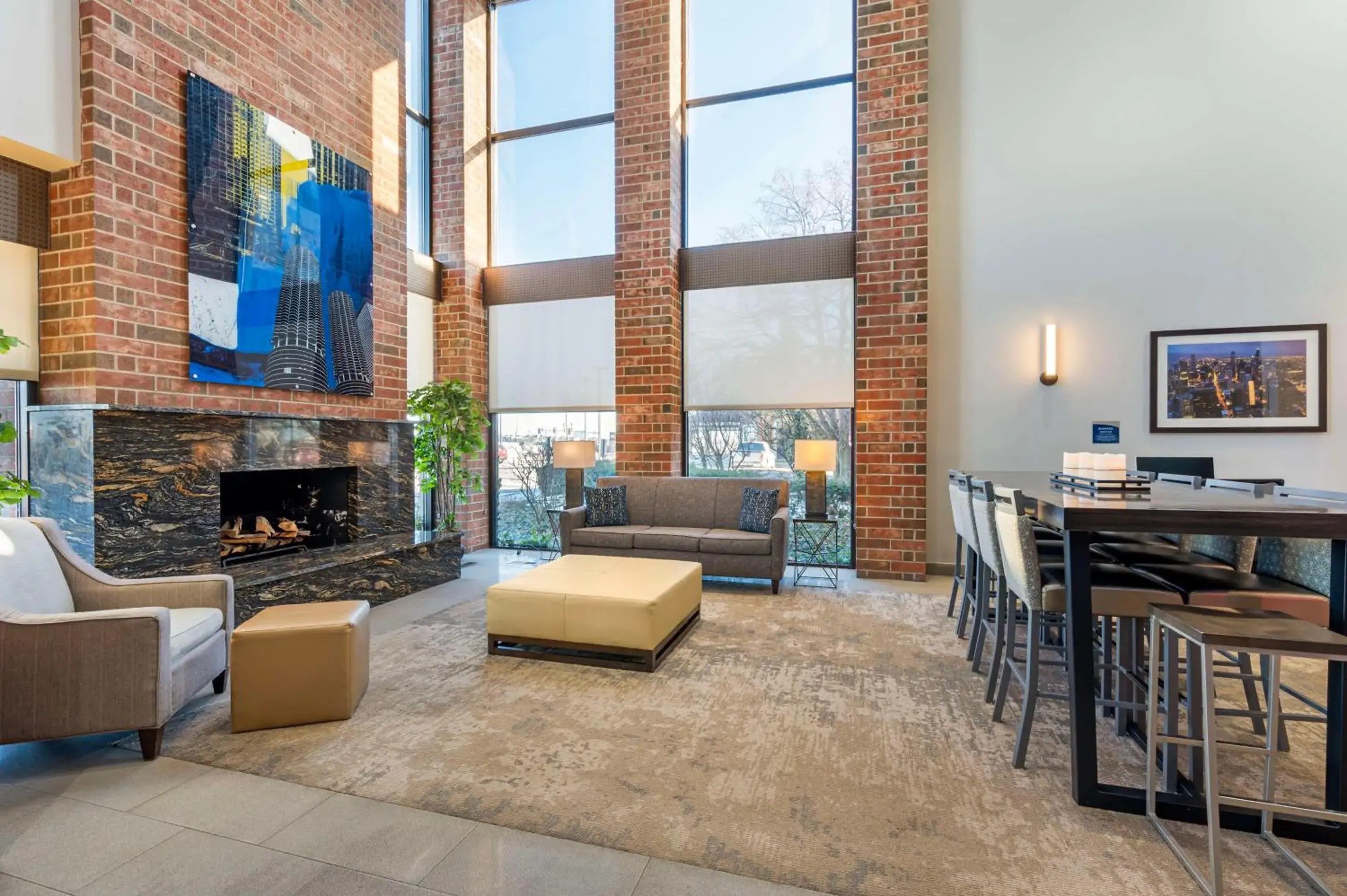 Lobby or reception in Best Western Chicago - Downers Grove Lobby or reception in Best Western Chicago - Downers Grove