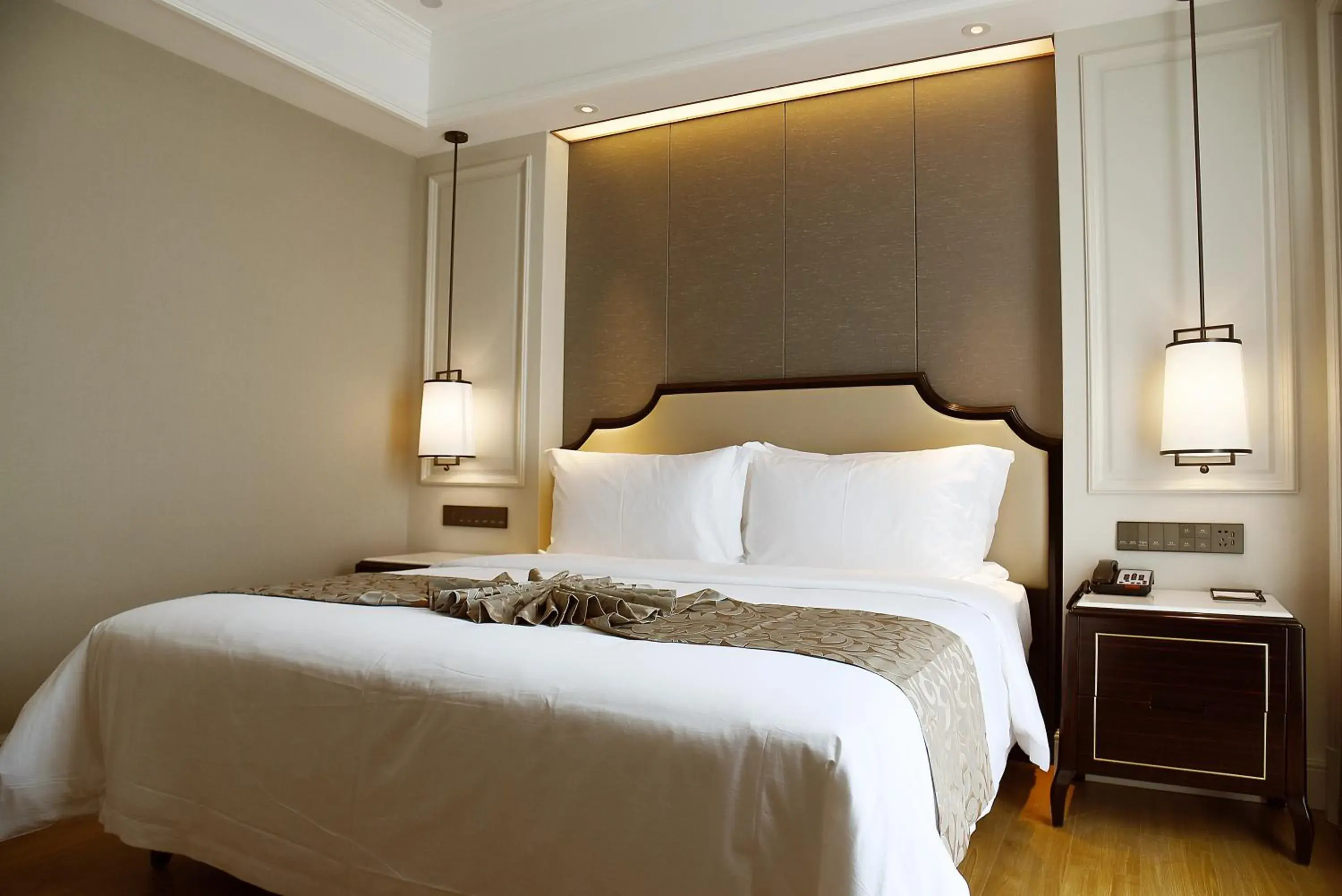 Superior King Suite - Smoking in Ramada Plaza by Wyndham Wenzhou Superior King Suite - Smoking in Ramada Plaza by Wyndham Wenzhou