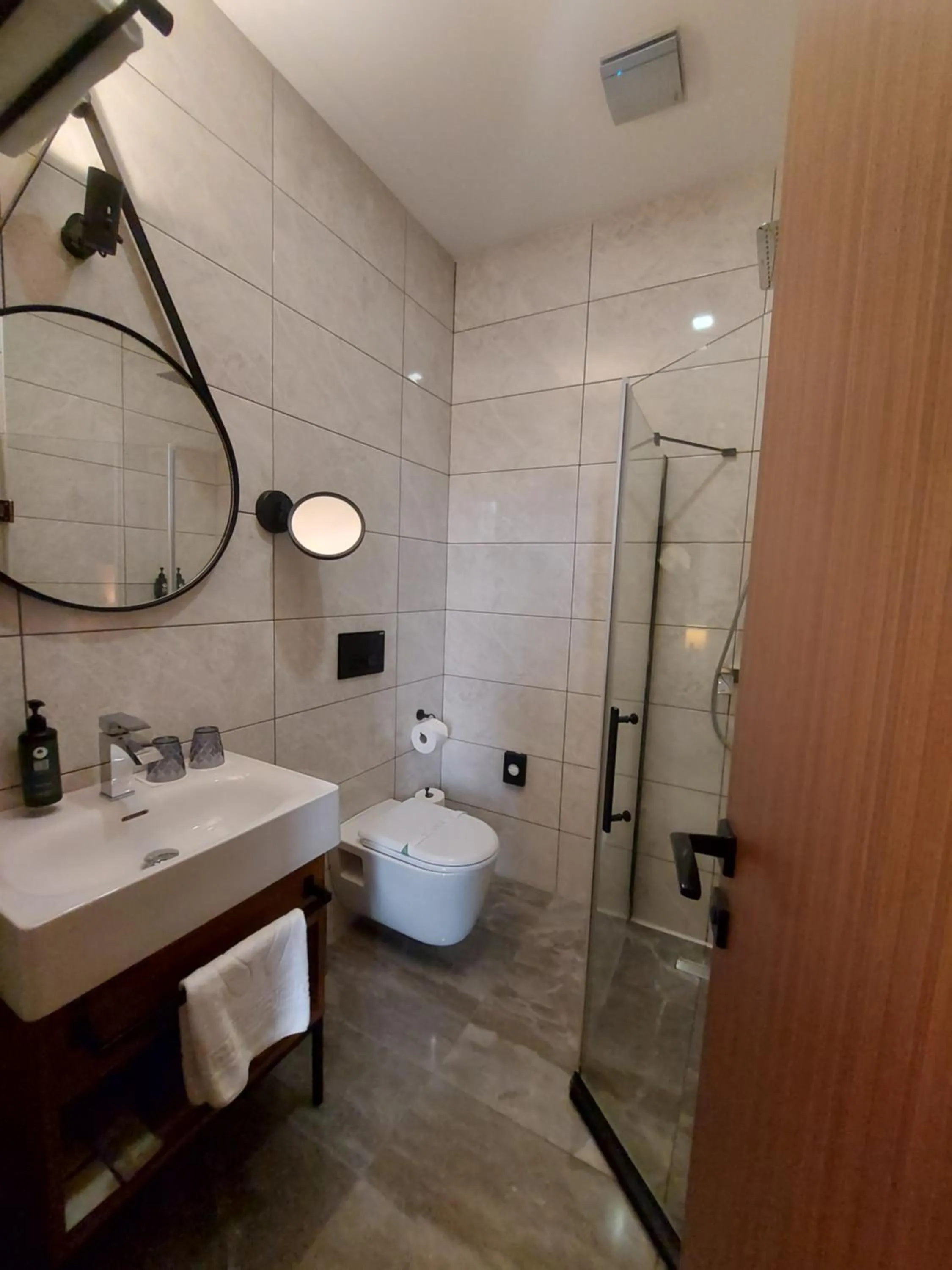 Toilet in Ramada by Wyndham Budapest City Center