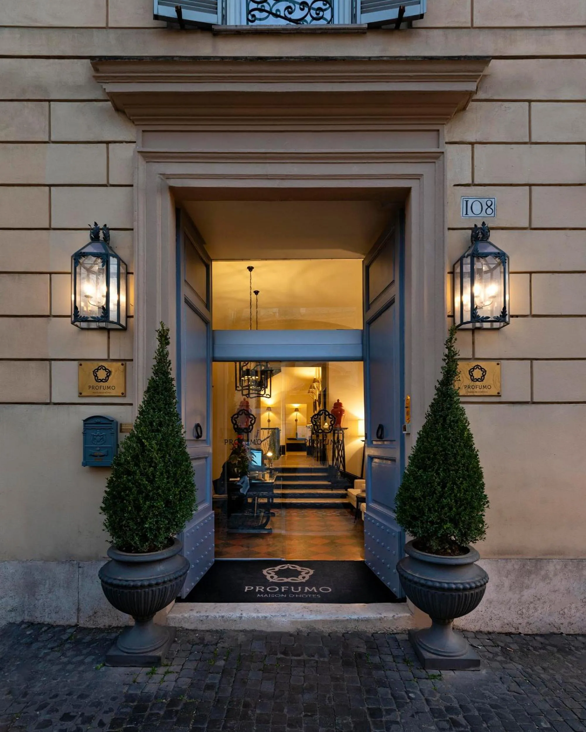 Property building in Profumo Maison Colosseo