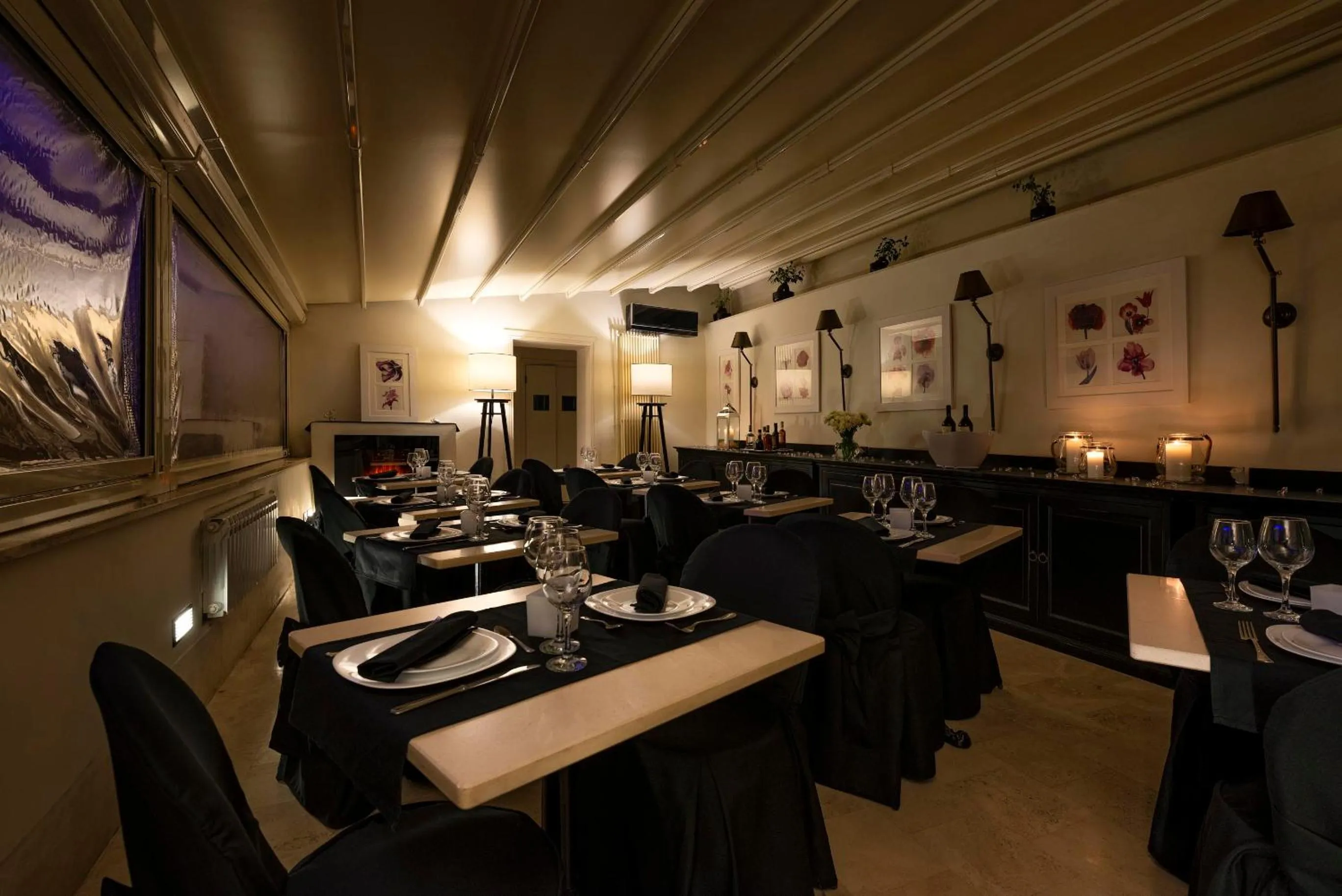 Restaurant/places to eat in Profumo Maison Colosseo