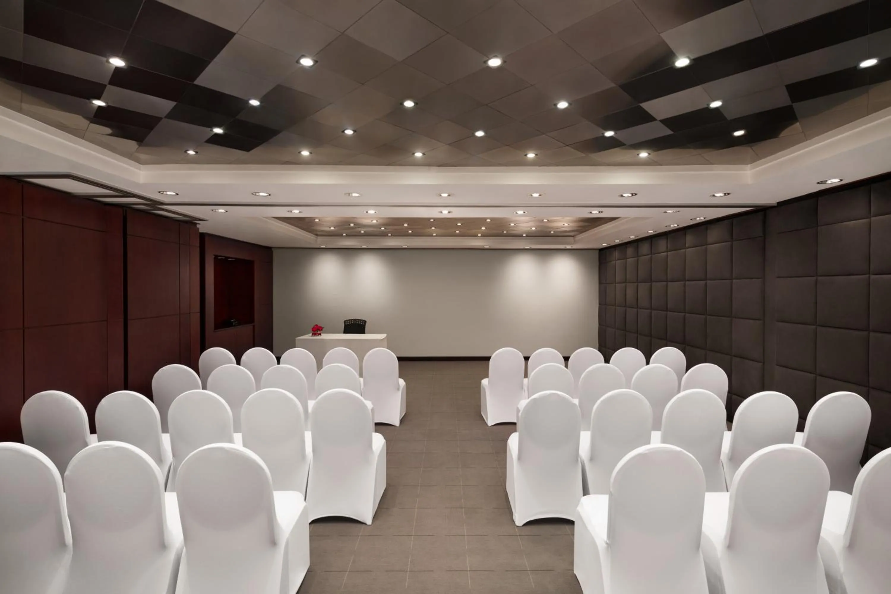 Spring in Ramada Plaza by Wyndham Dubai Deira