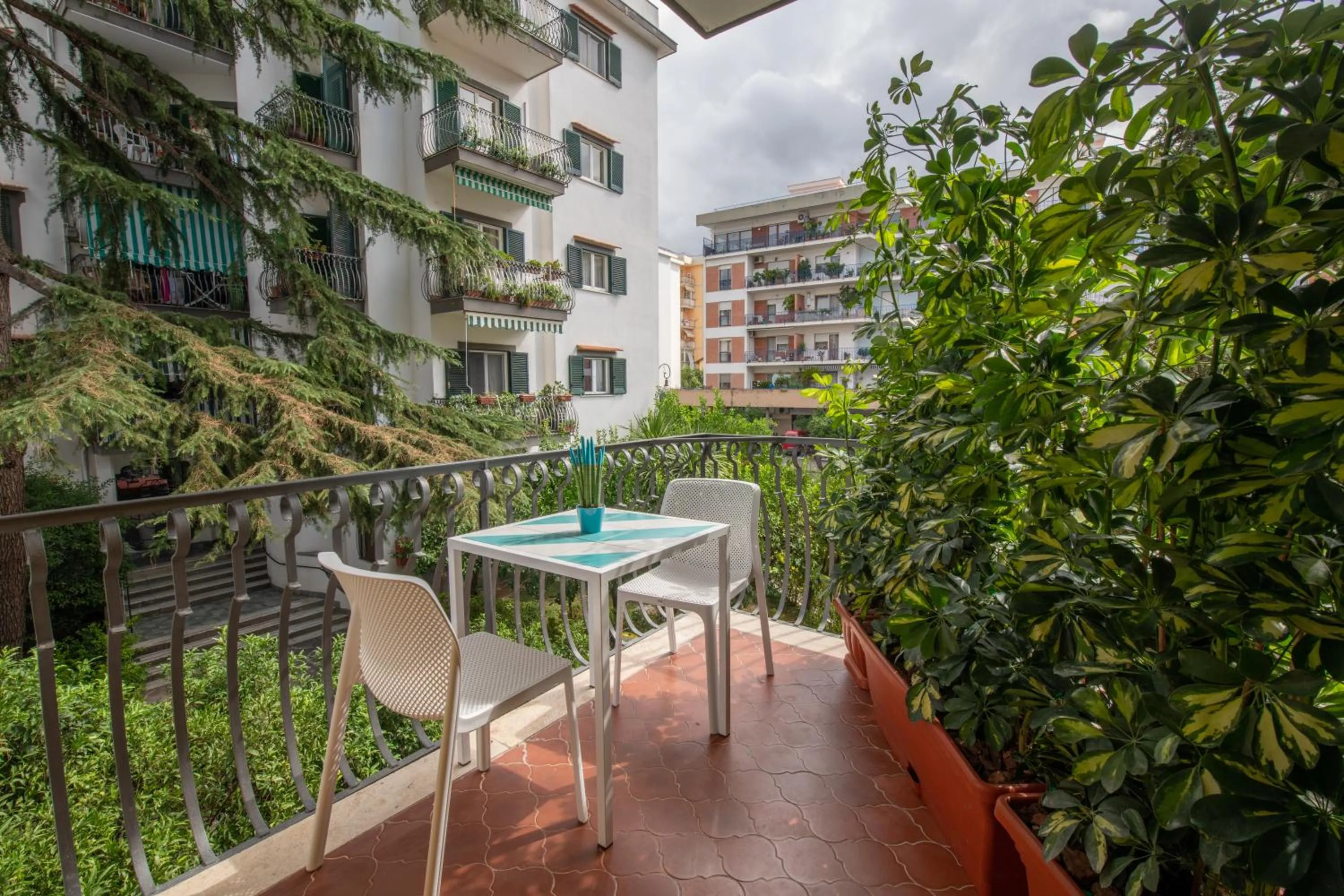 Inner courtyard view in Gea Suite B&B