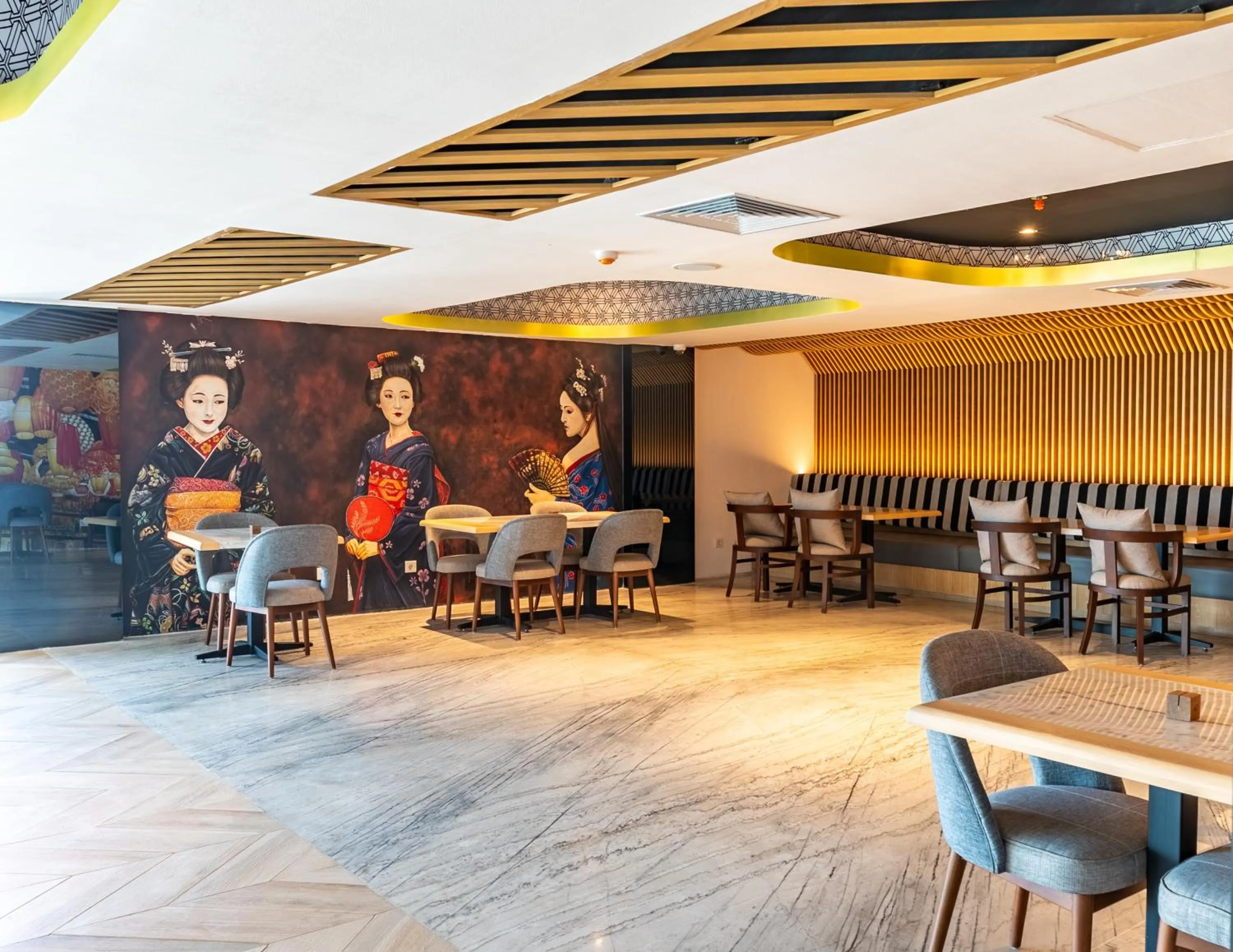 Restaurant/places to eat in The Capital Hotel and Resort Seminyak