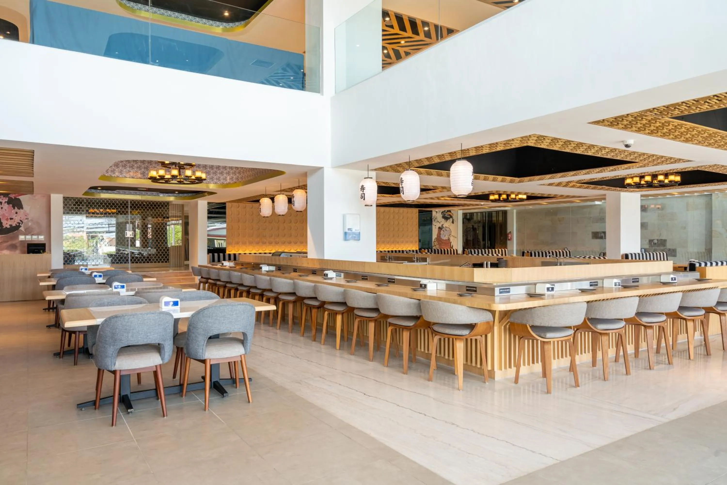 Restaurant/places to eat in The Capital Hotel and Resort Seminyak