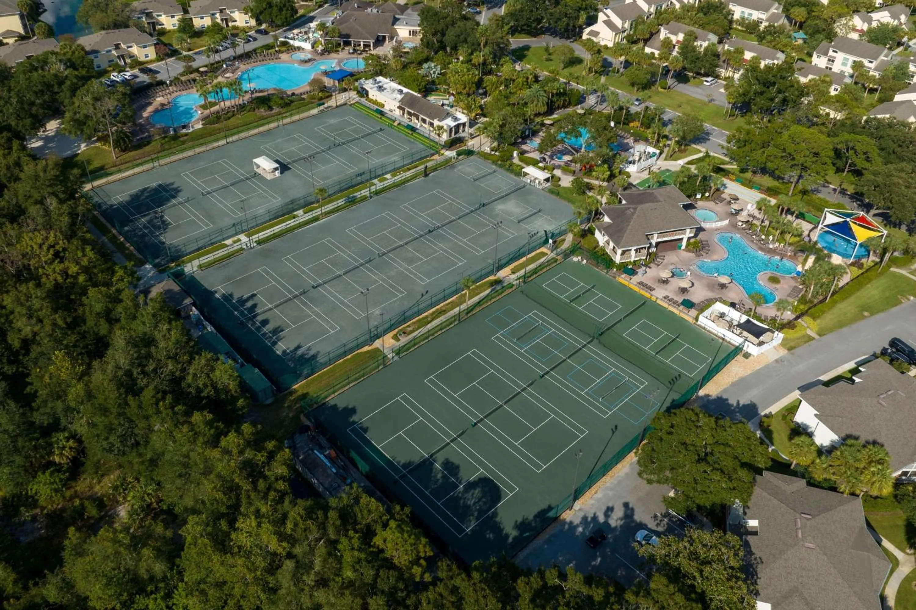 Tennis court in Sheraton Vistana Resort Villas, Lake Buena Vista Orlando