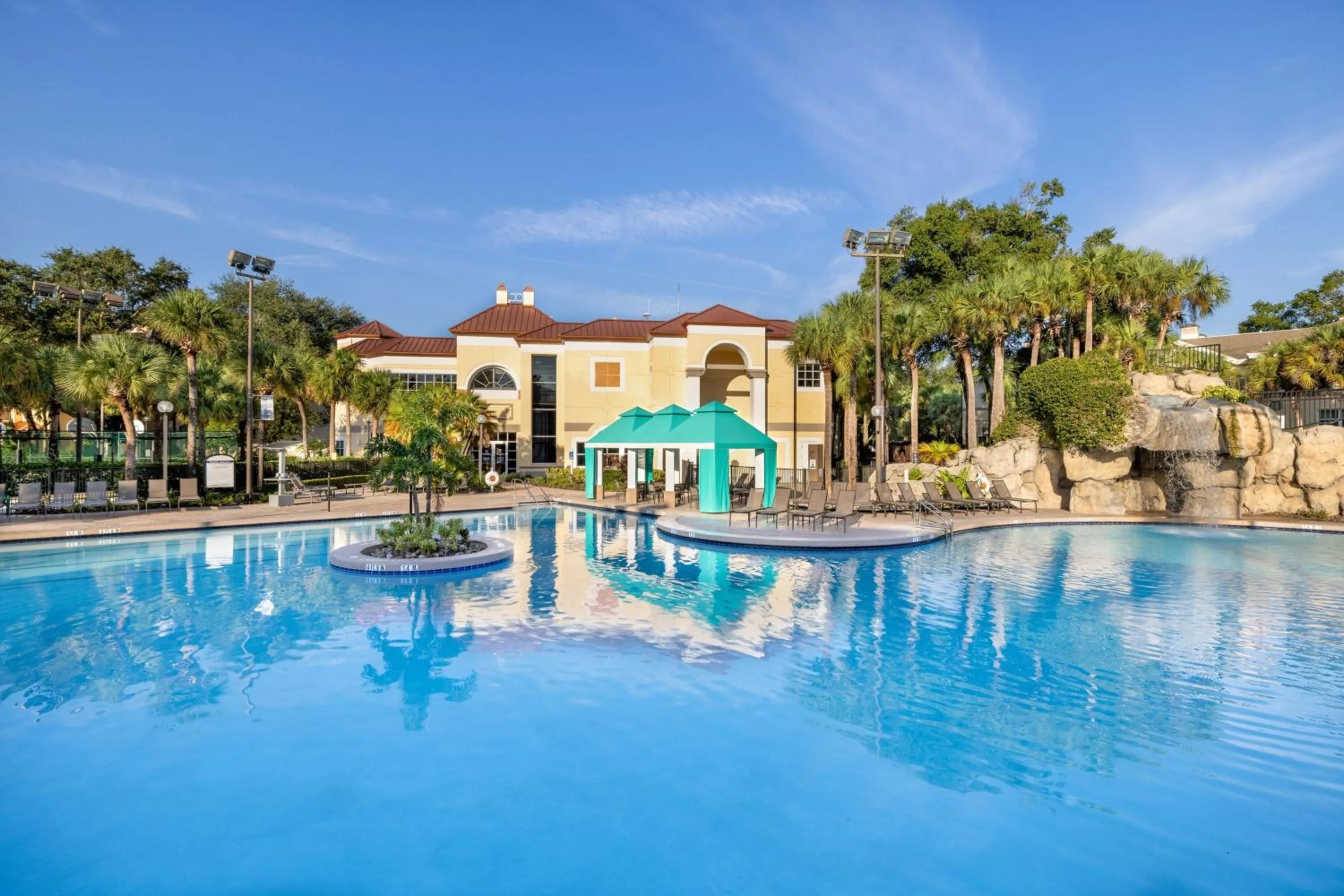 Swimming pool in Sheraton Vistana Resort Villas, Lake Buena Vista Orlando
