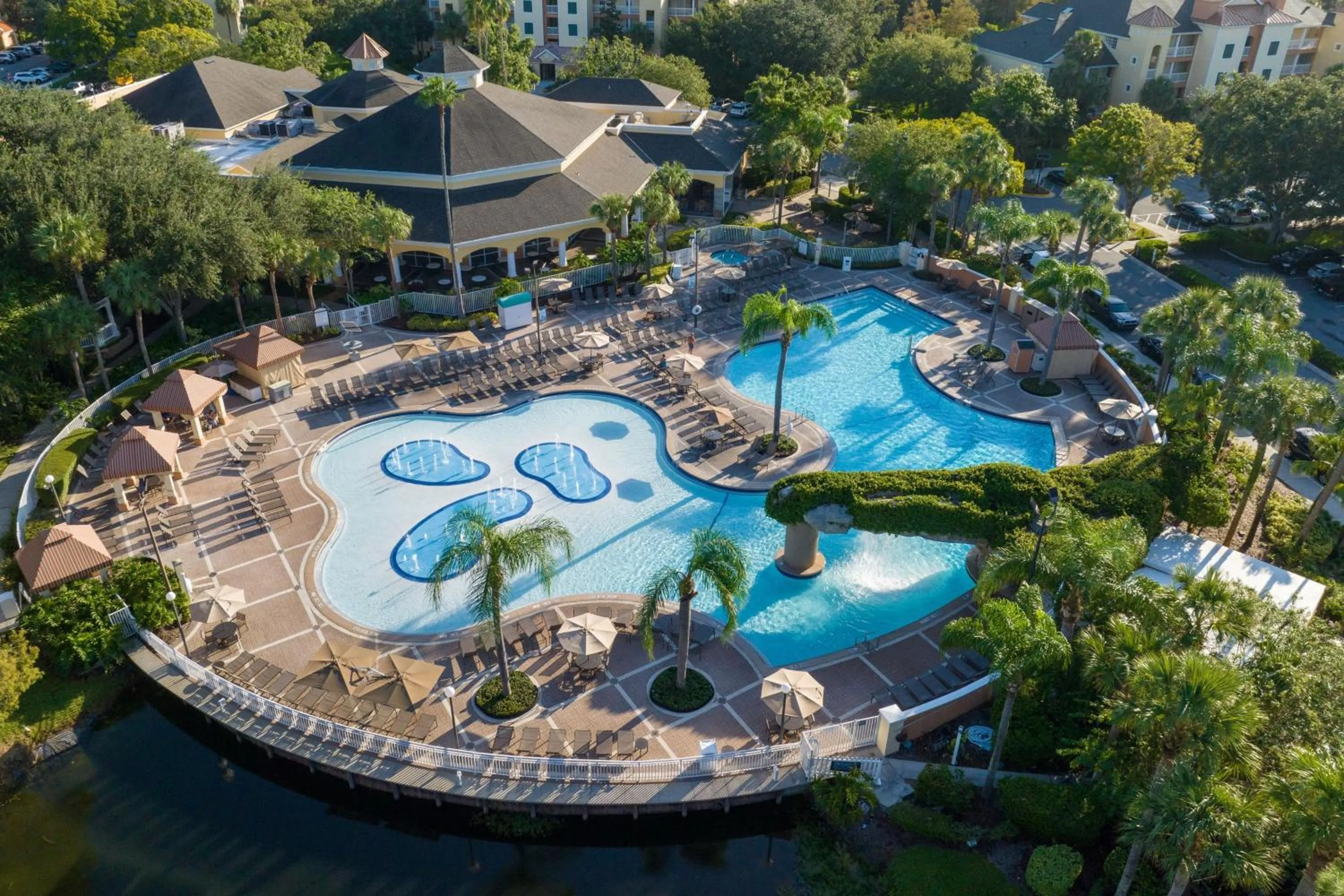 Swimming pool in Sheraton Vistana Resort Villas, Lake Buena Vista Orlando