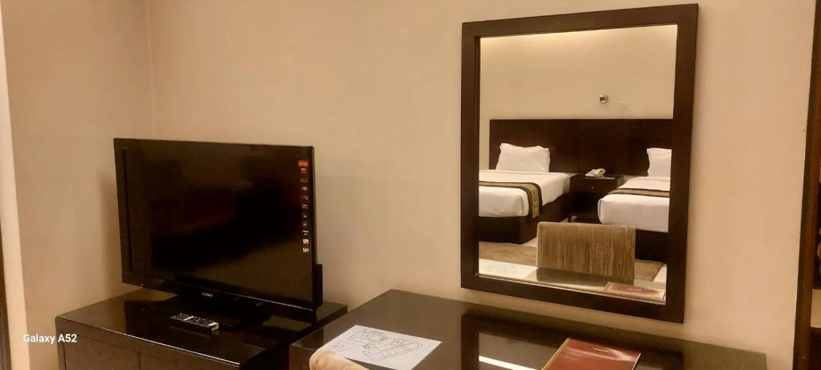 The Avenue Hotel & Suites