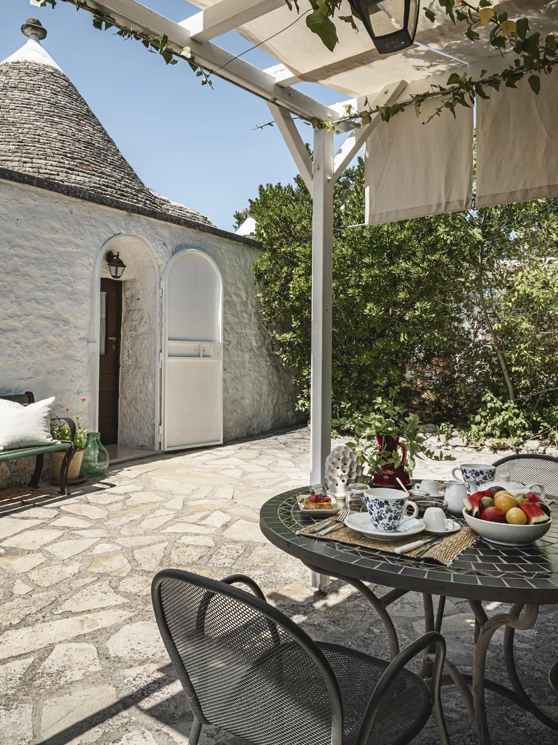 Patio in Trulli Del Bosco