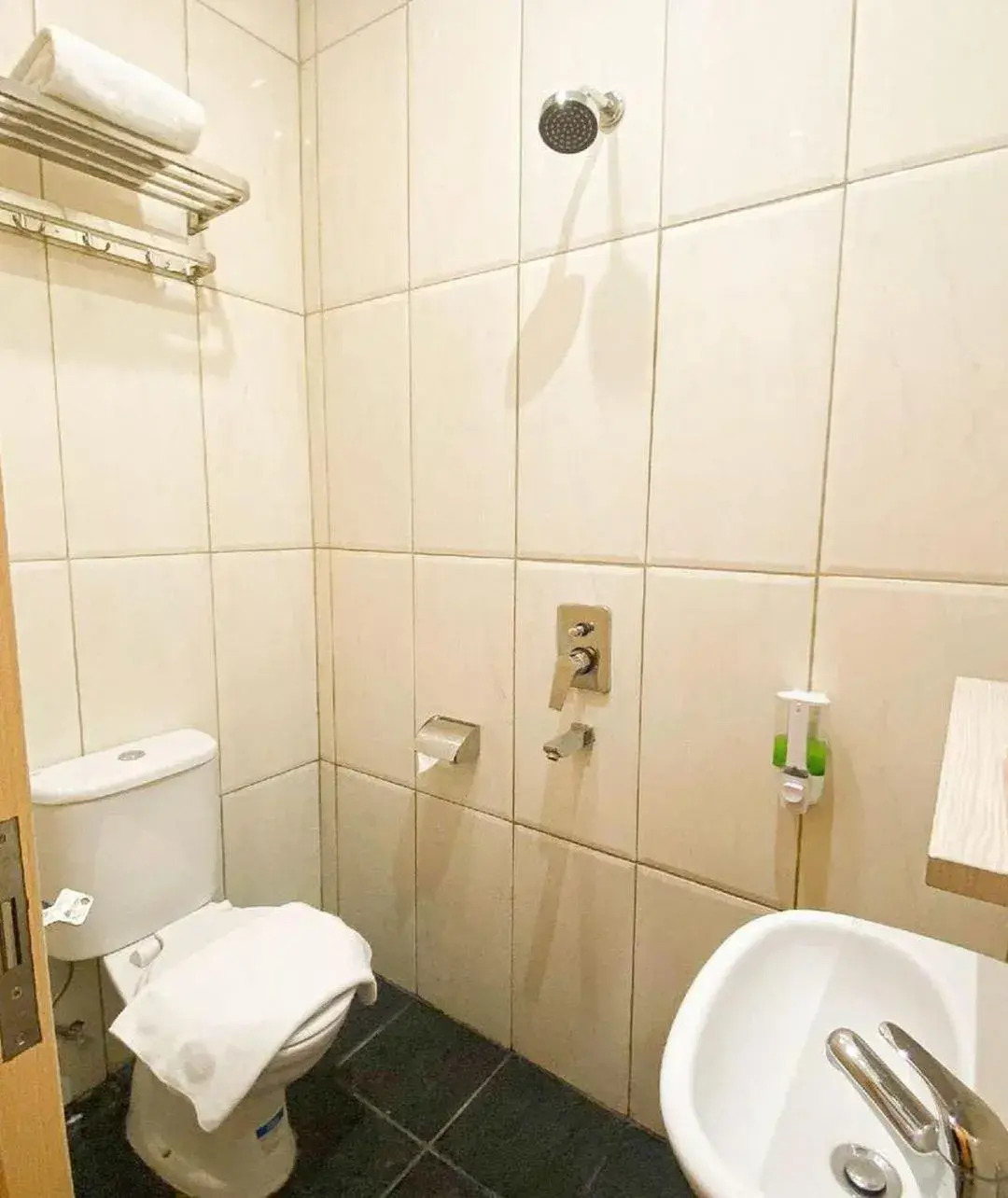 Front One Cabin Sunter Front One Cabin Sunter