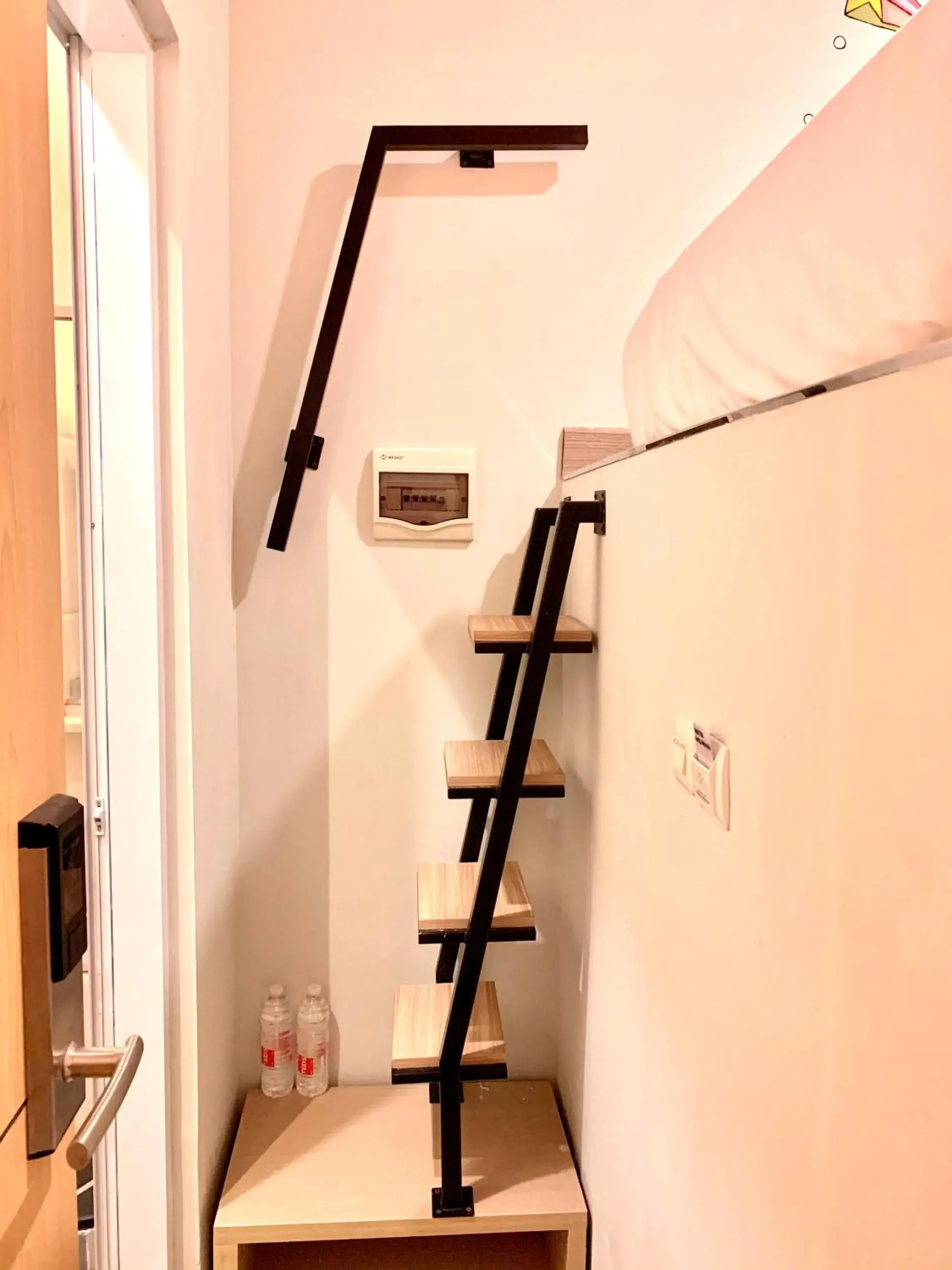 Front One Cabin Sunter Front One Cabin Sunter