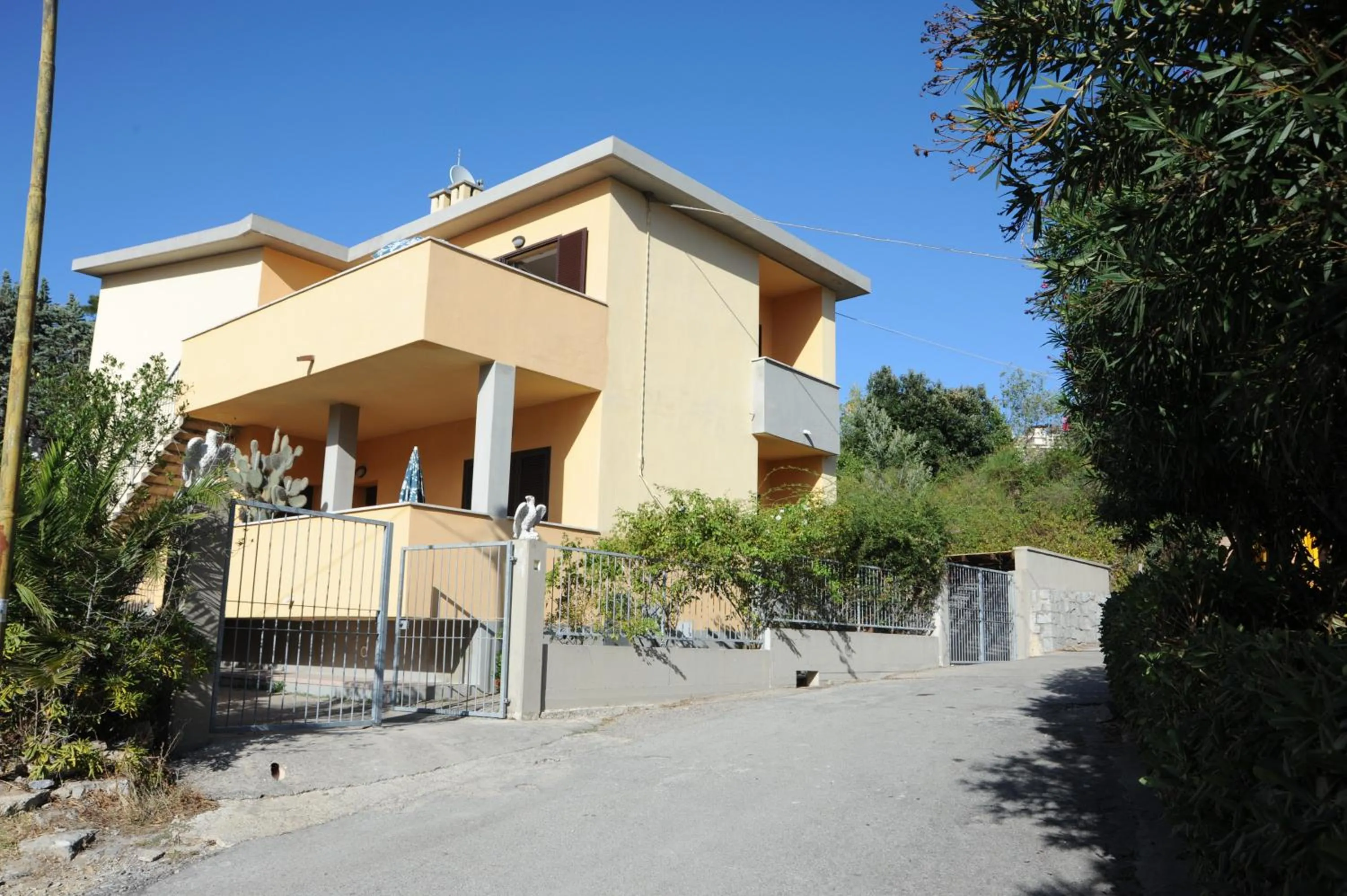 Property building in Il Roseto