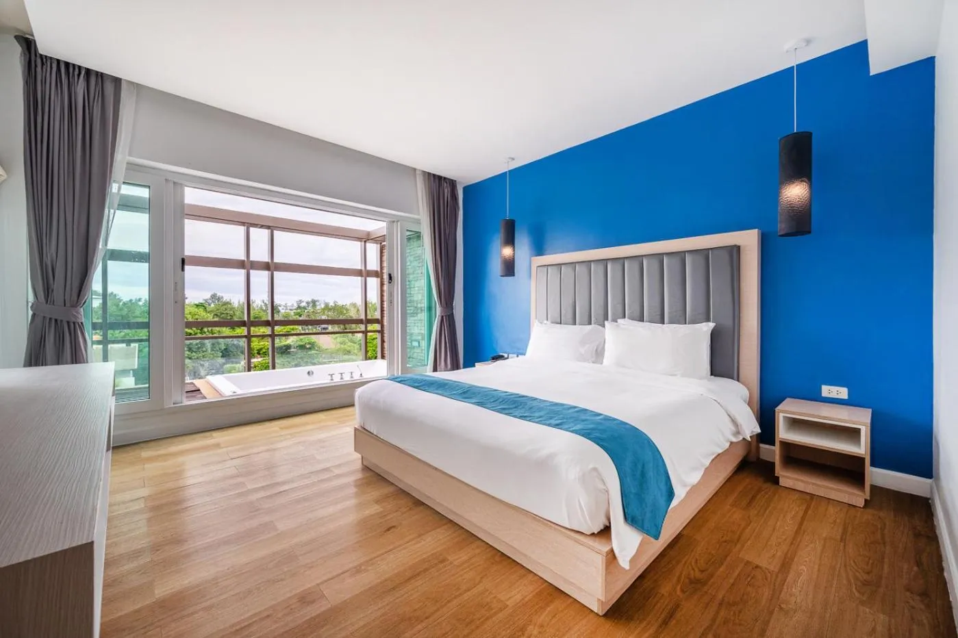 Bedroom, Bed in Hotel COCO Phuket Bangtao Beach