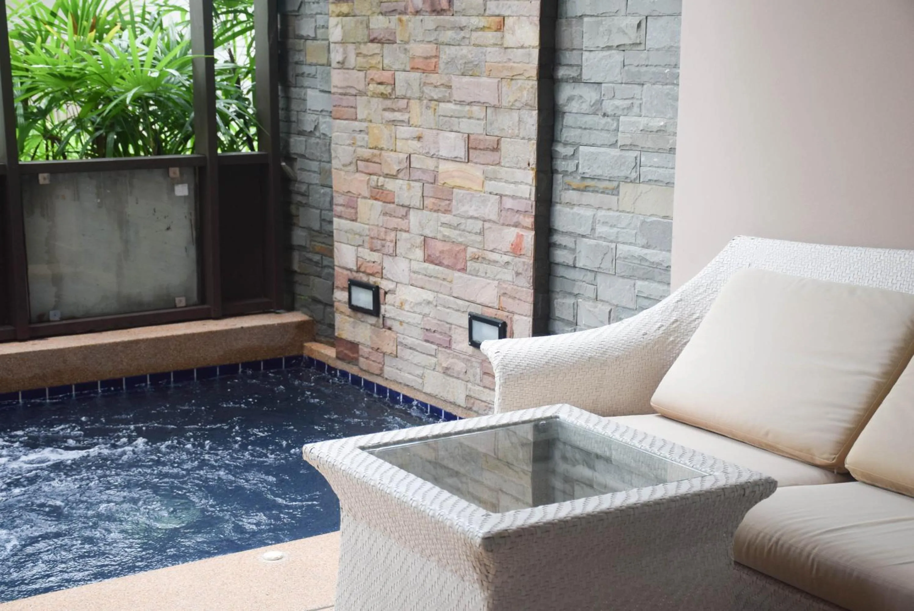 Swimming pool in Hotel COCO Phuket Bangtao Beach