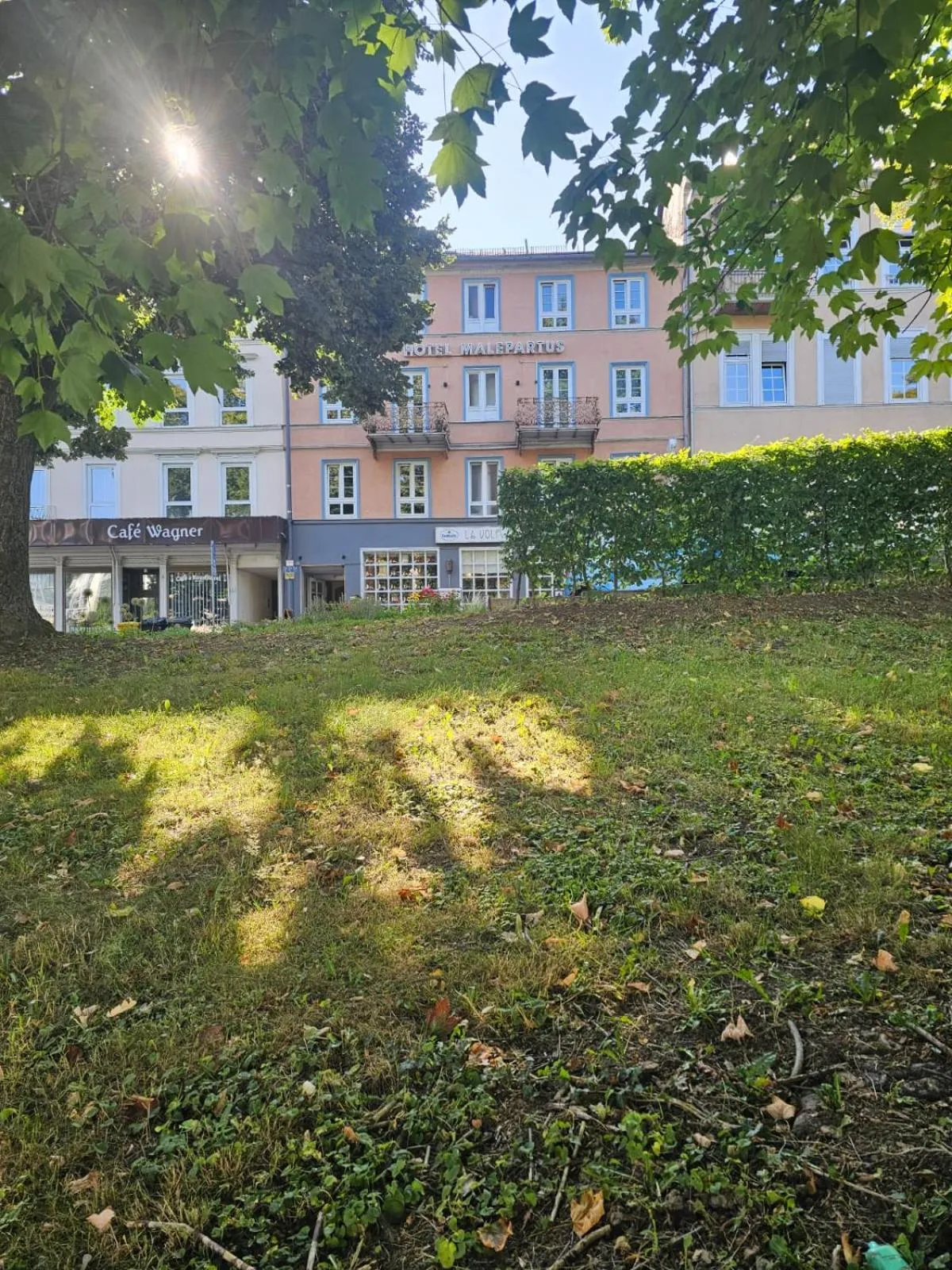 Area and facilities in MALEPARTUS