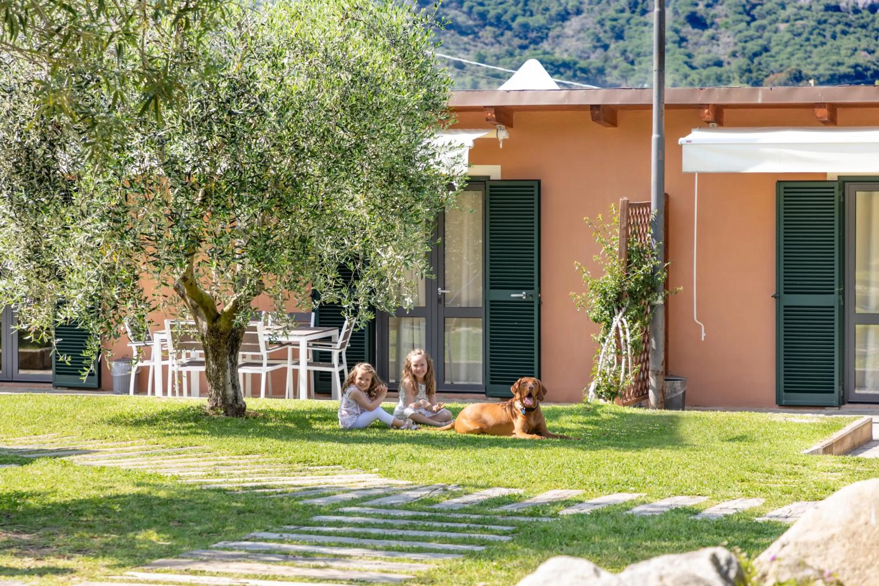 One-Bedroom Apartment with Garden View in Country Hotel Residence Da Pilade