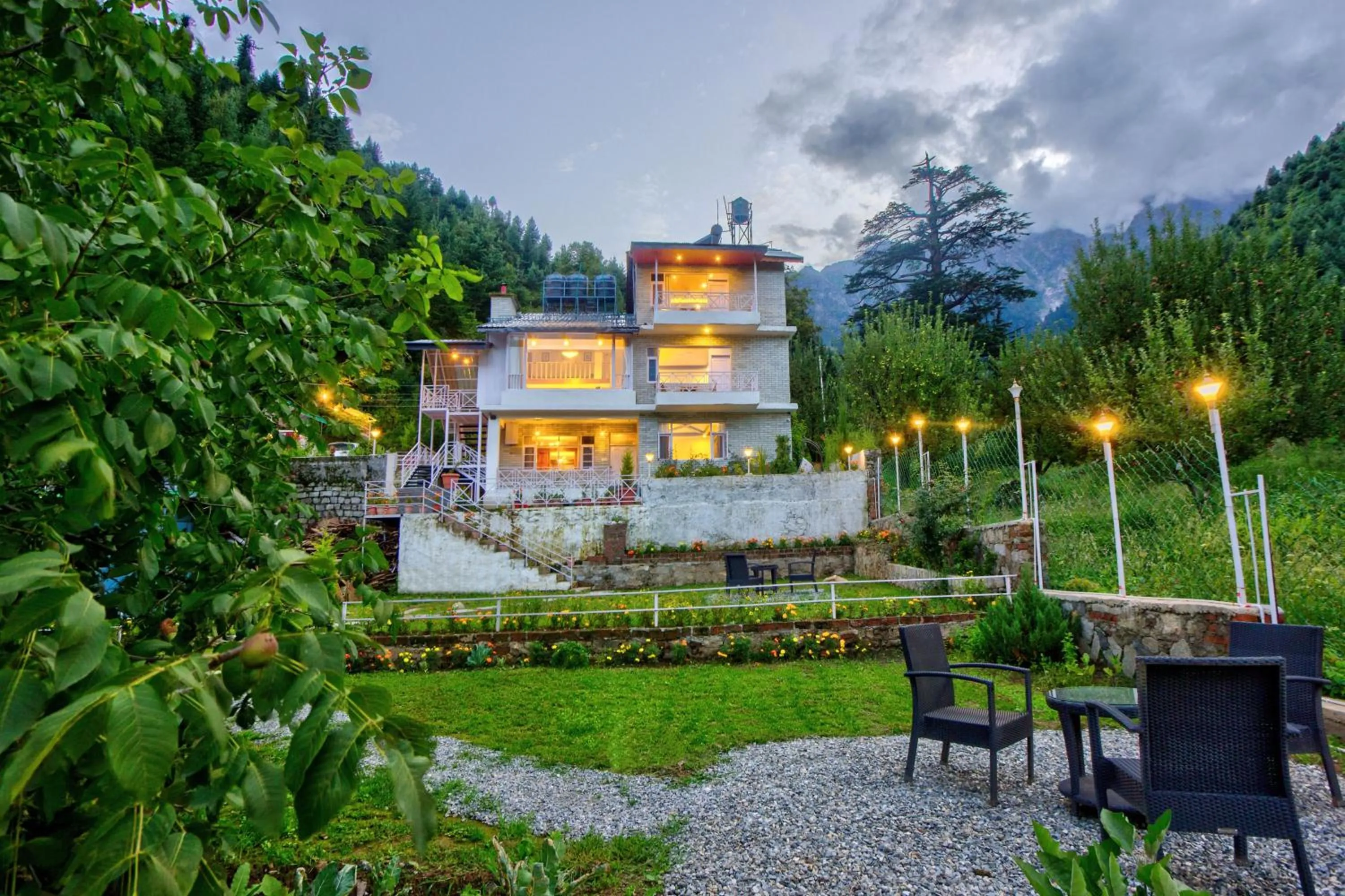 Property building in Baan by Snow City Farm