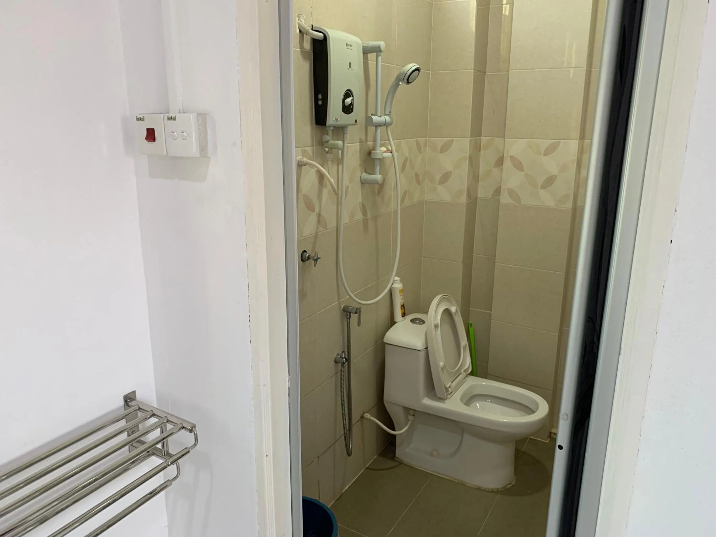 Wan Danisha Villa Inn