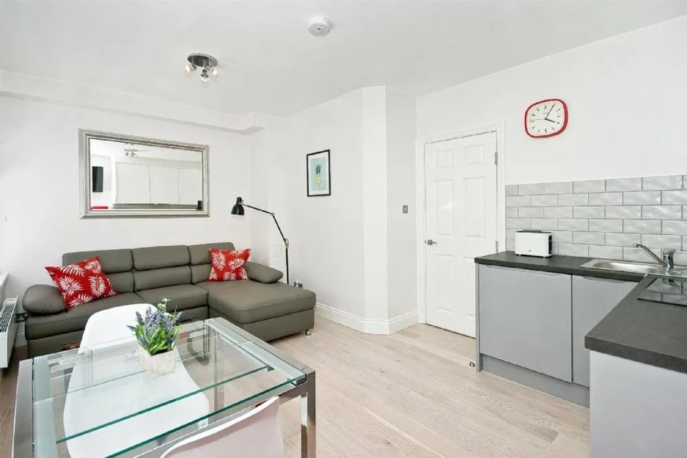 F3 Greek Street by City Living London