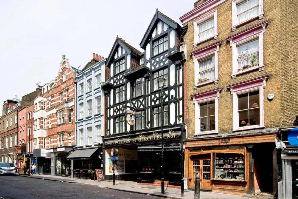 Property building in F2 Greek Street by City Living London