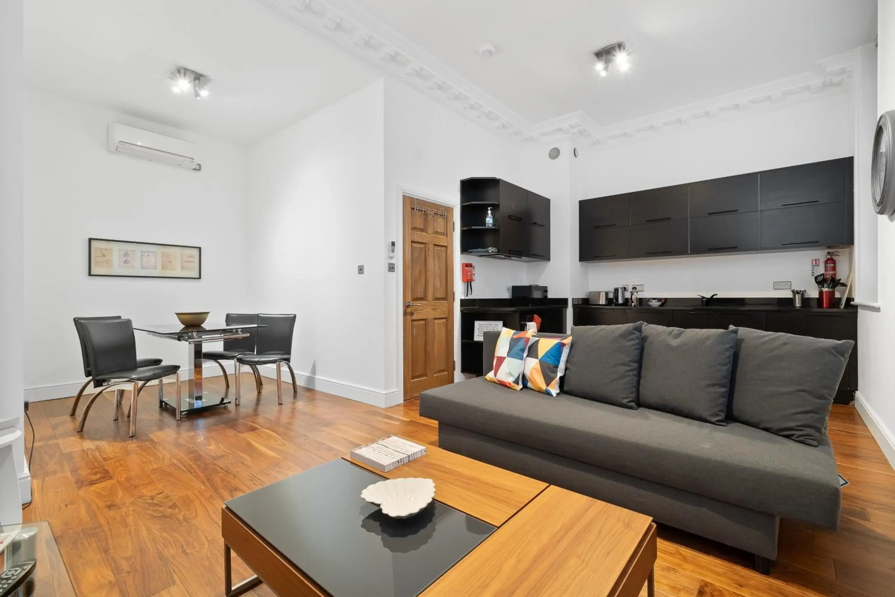 Apartment 2, 48 Bishopsgate by City Living London Apartment 2, 48 Bishopsgate by City Living London