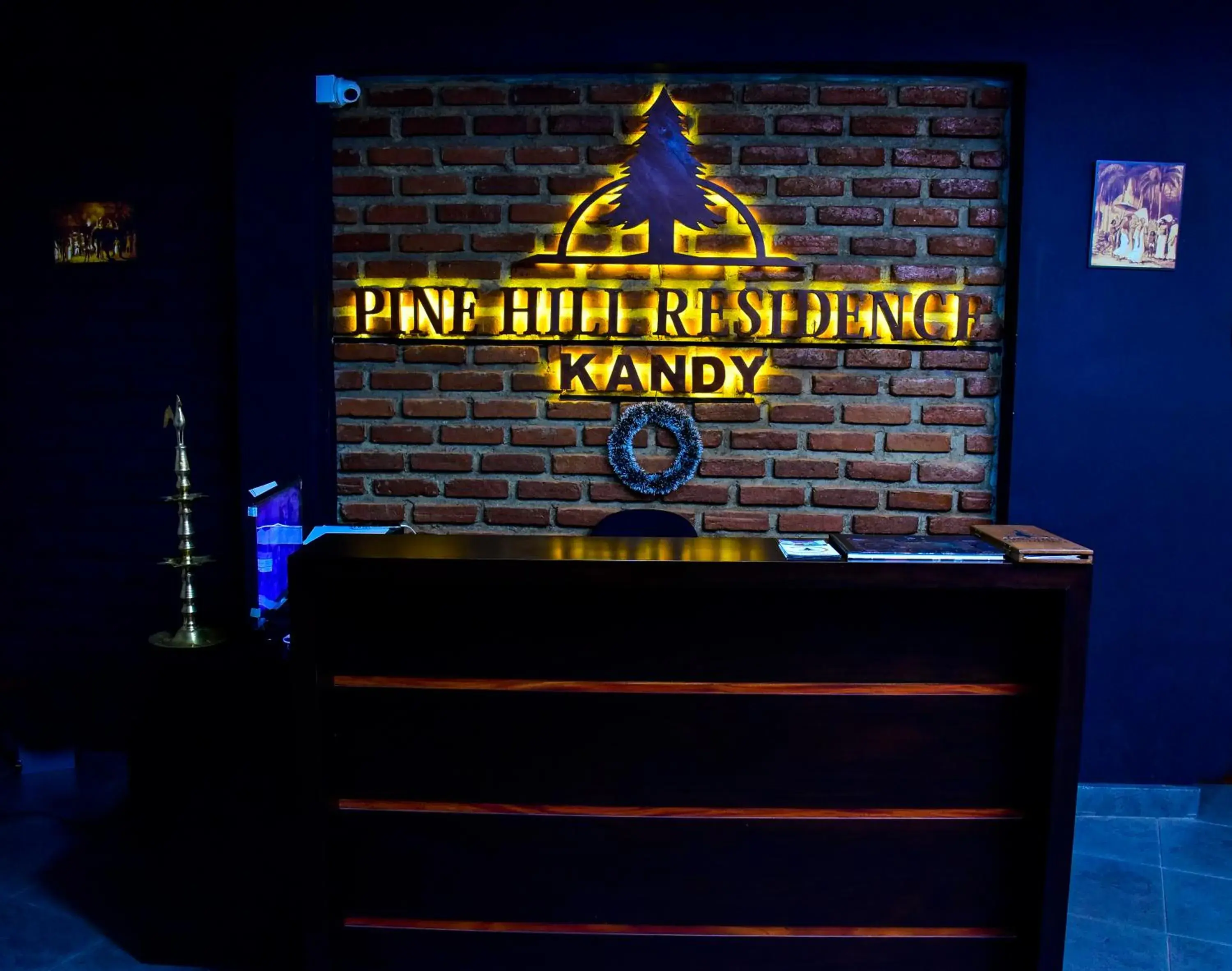 Facade/entrance in Pine Hill Residence Facade/entrance in Pine Hill Residence