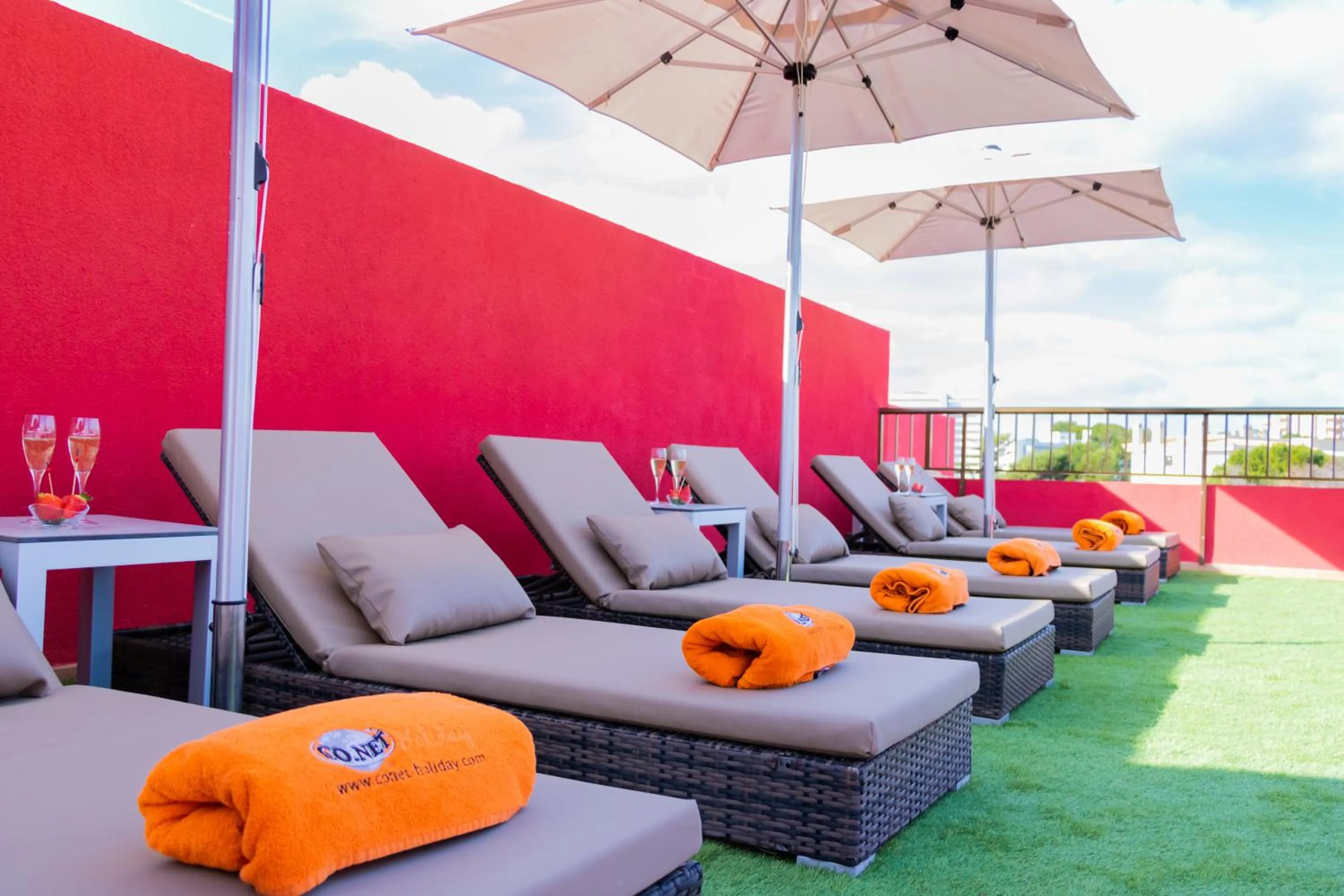 Patio in Hotel Paradise Residencial