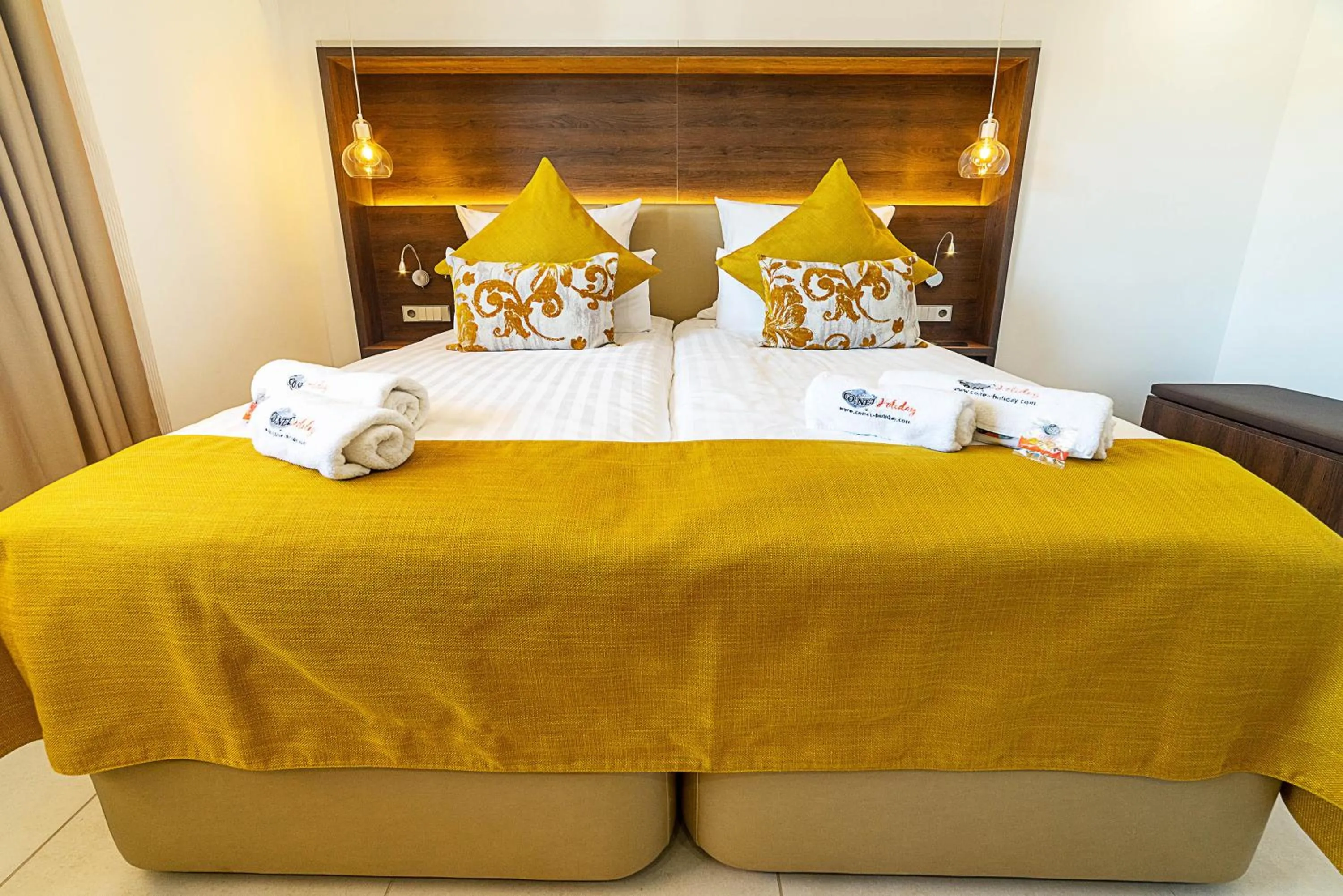 Bed in Hotel Paradise Residencial