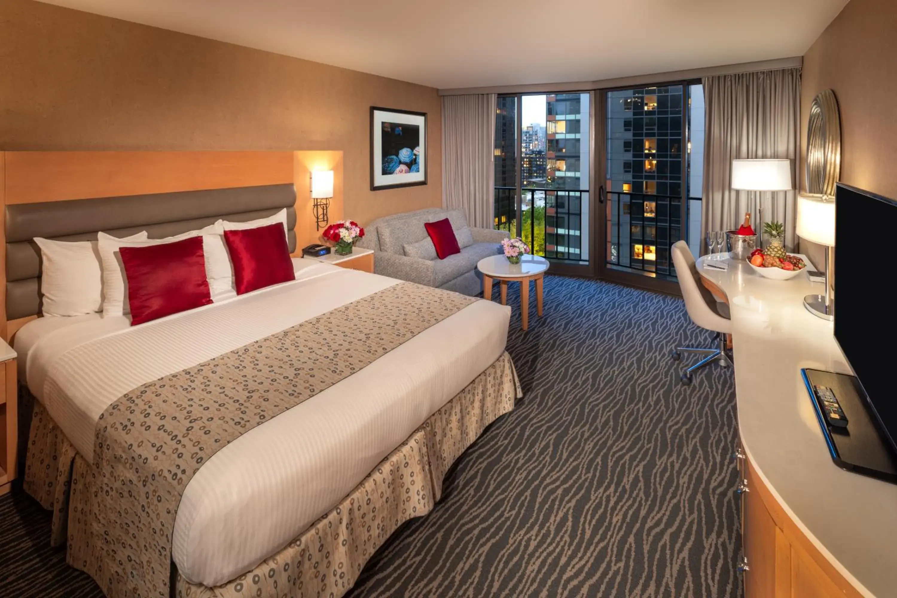 Bedroom, Bed in Warwick Seattle Bedroom, Bed in Warwick Seattle