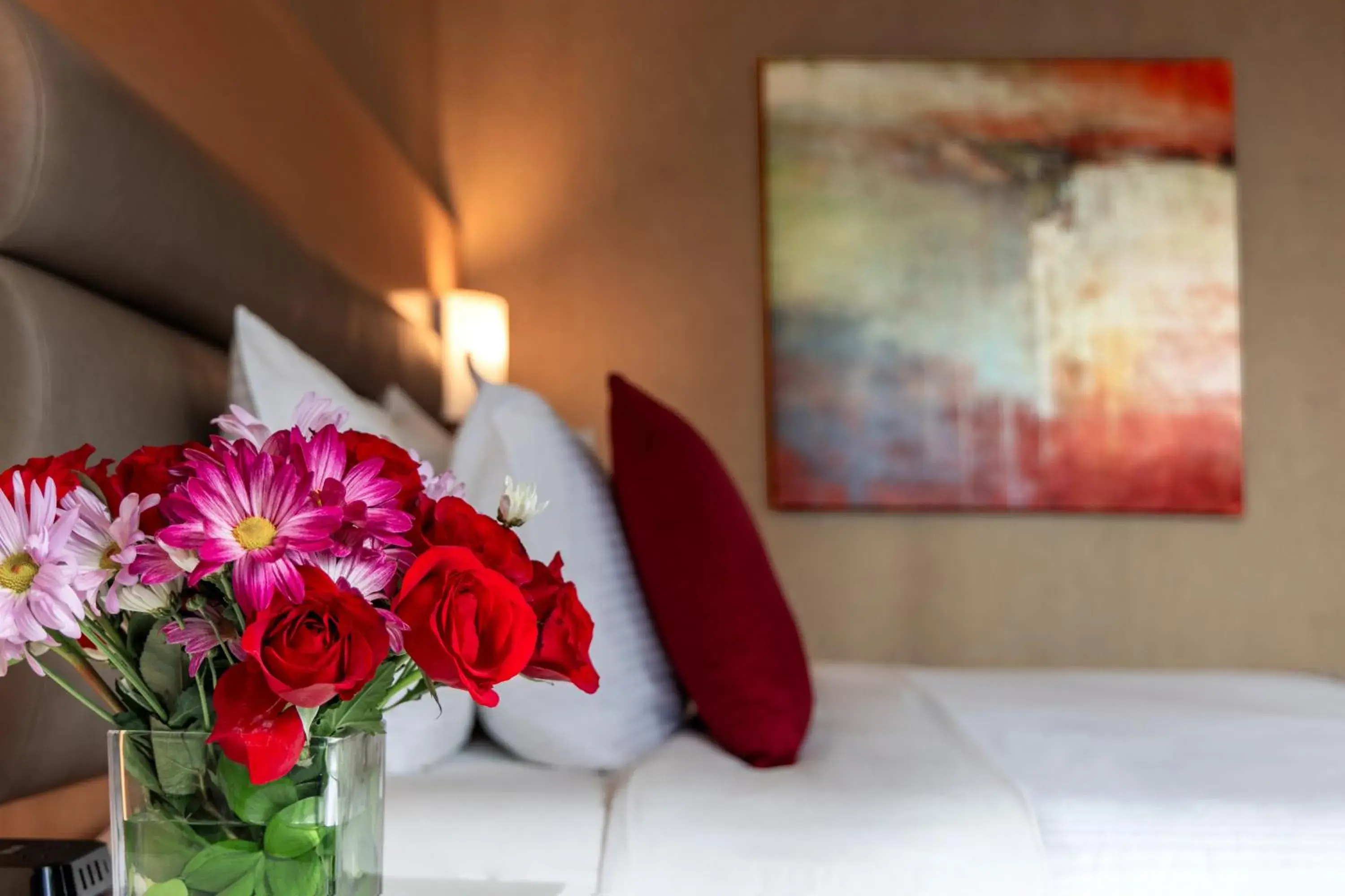 Bedroom, Bed in Warwick Seattle Bedroom, Bed in Warwick Seattle