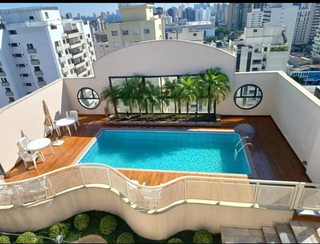 Bird's eye view in The Palace Flat Moema Magnífico!!!