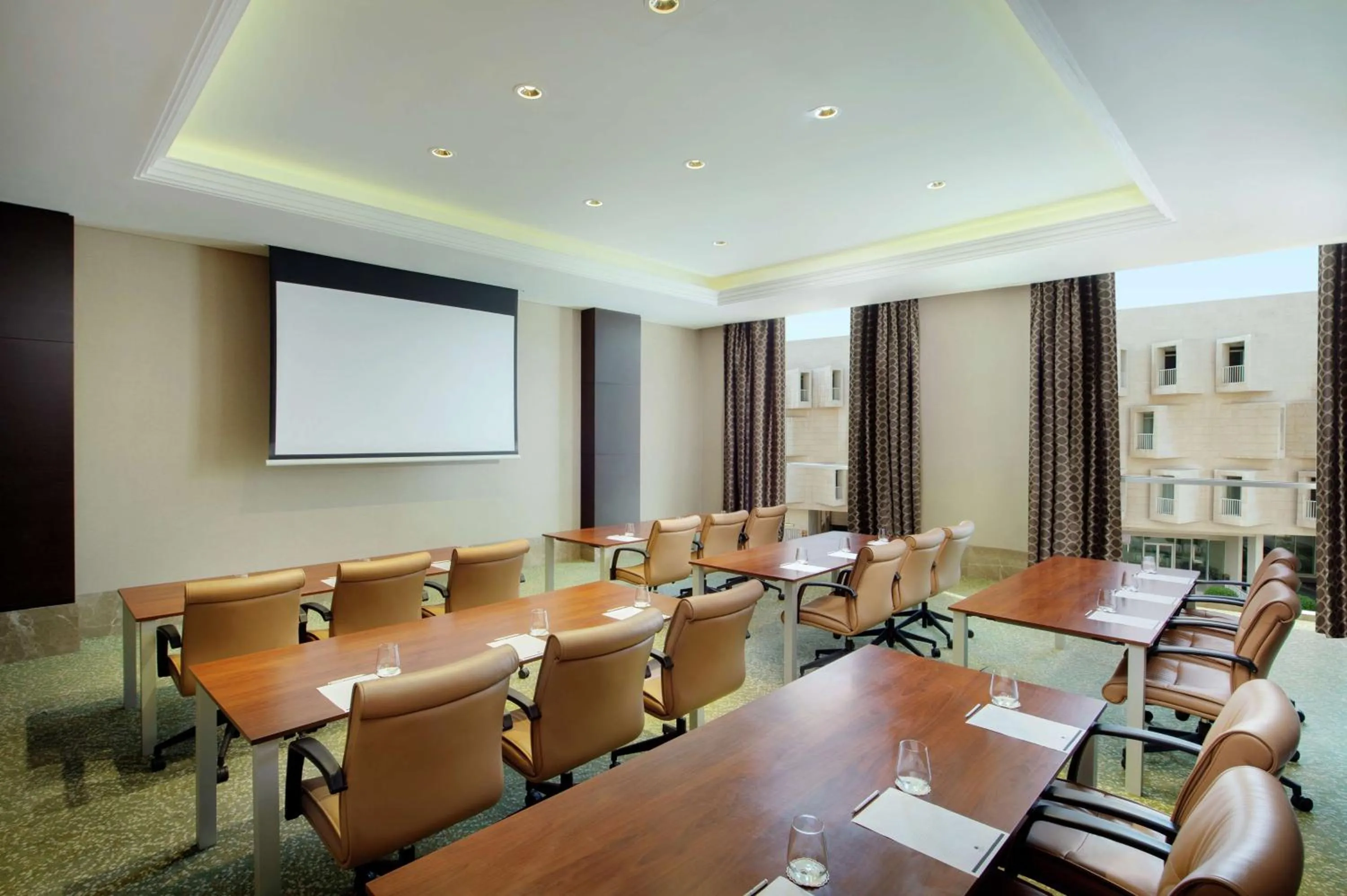 Meeting/conference room in DoubleTree By Hilton Doha - Al Sadd