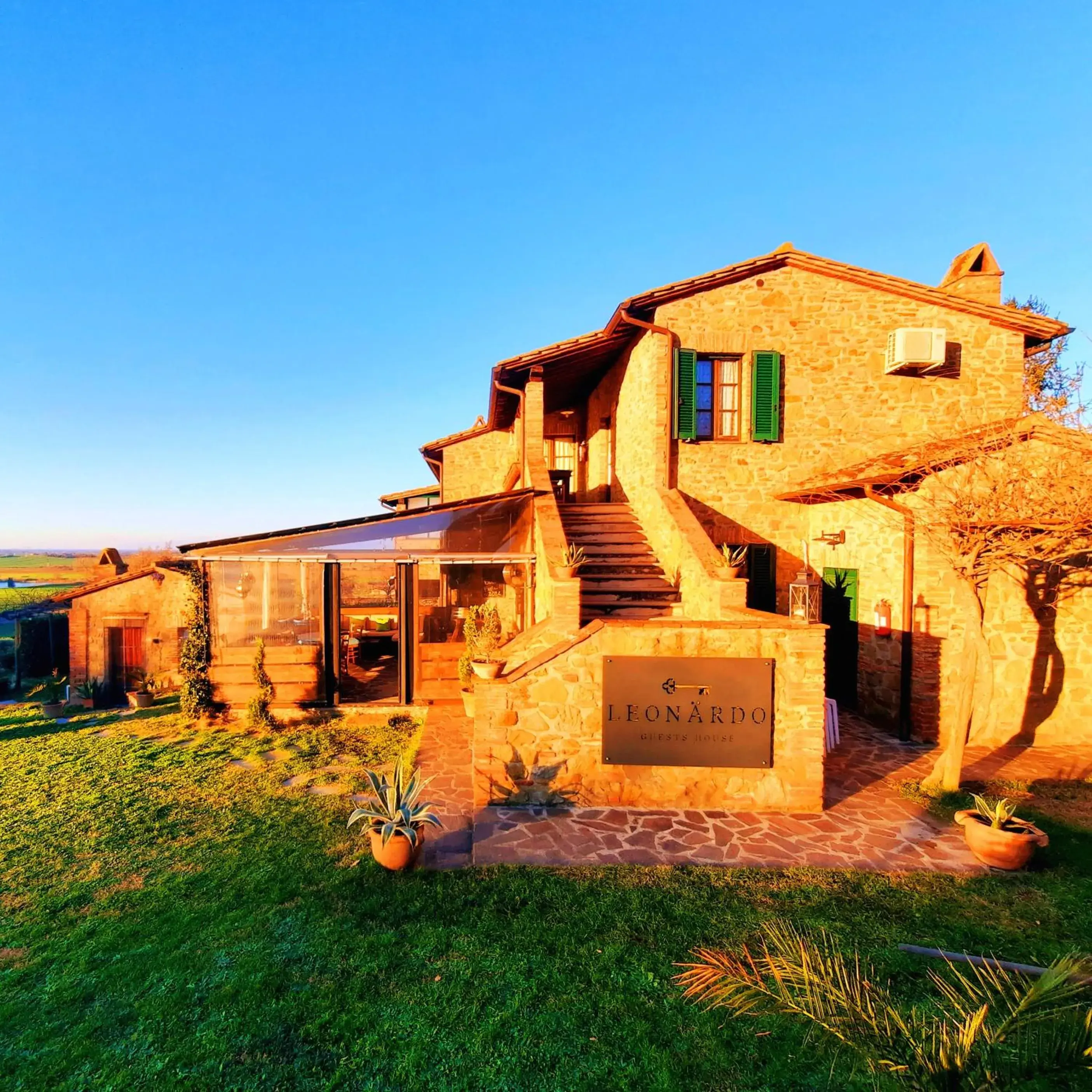 LEONÄRDO Guests House - LT Locazione Turistica LEONÄRDO Guests House - LT Locazione Turistica