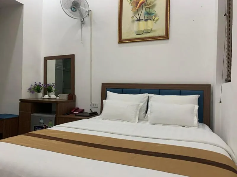 Bed in Duc Long Hotel