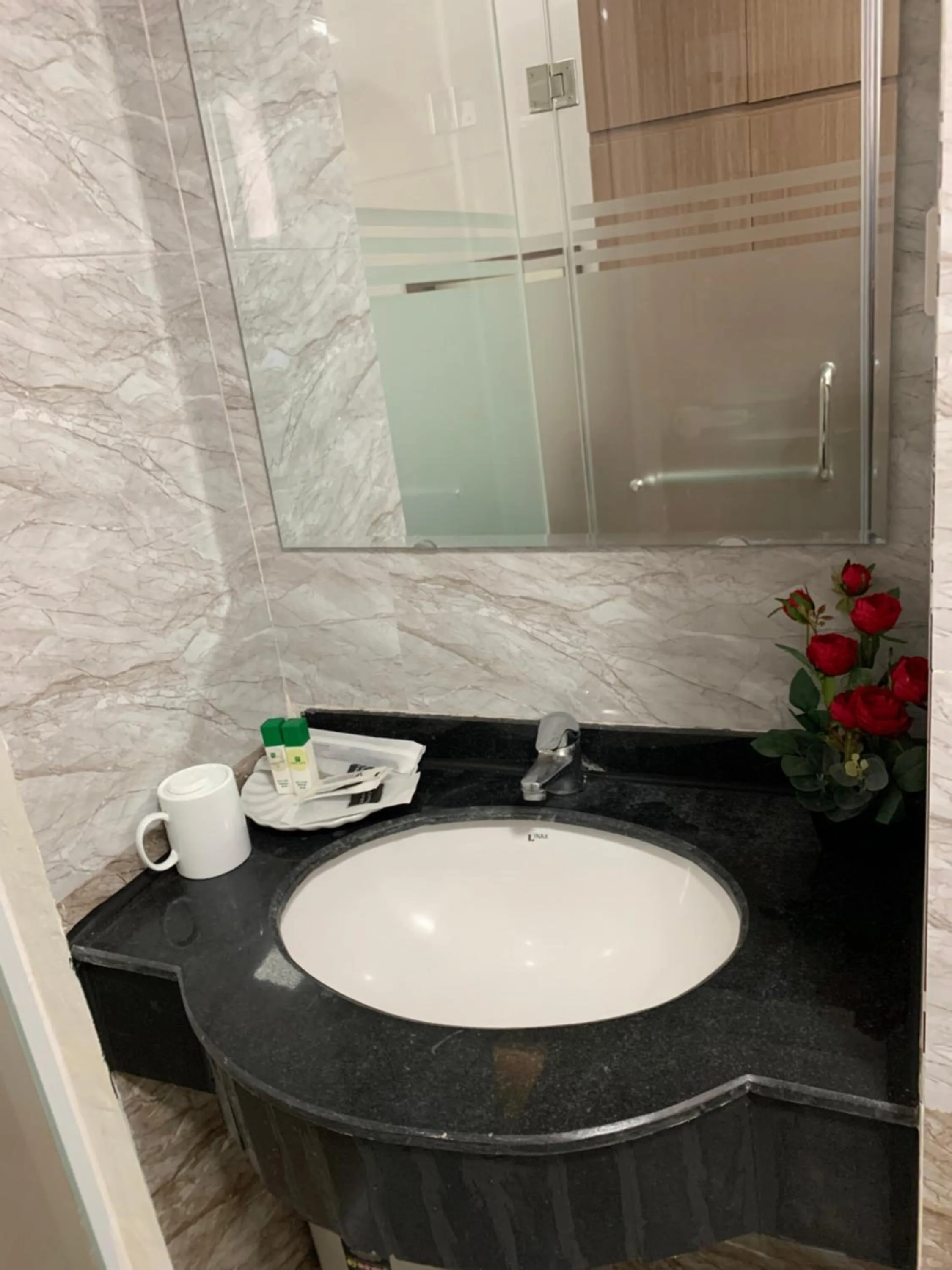 Bathroom in Duc Long Hotel