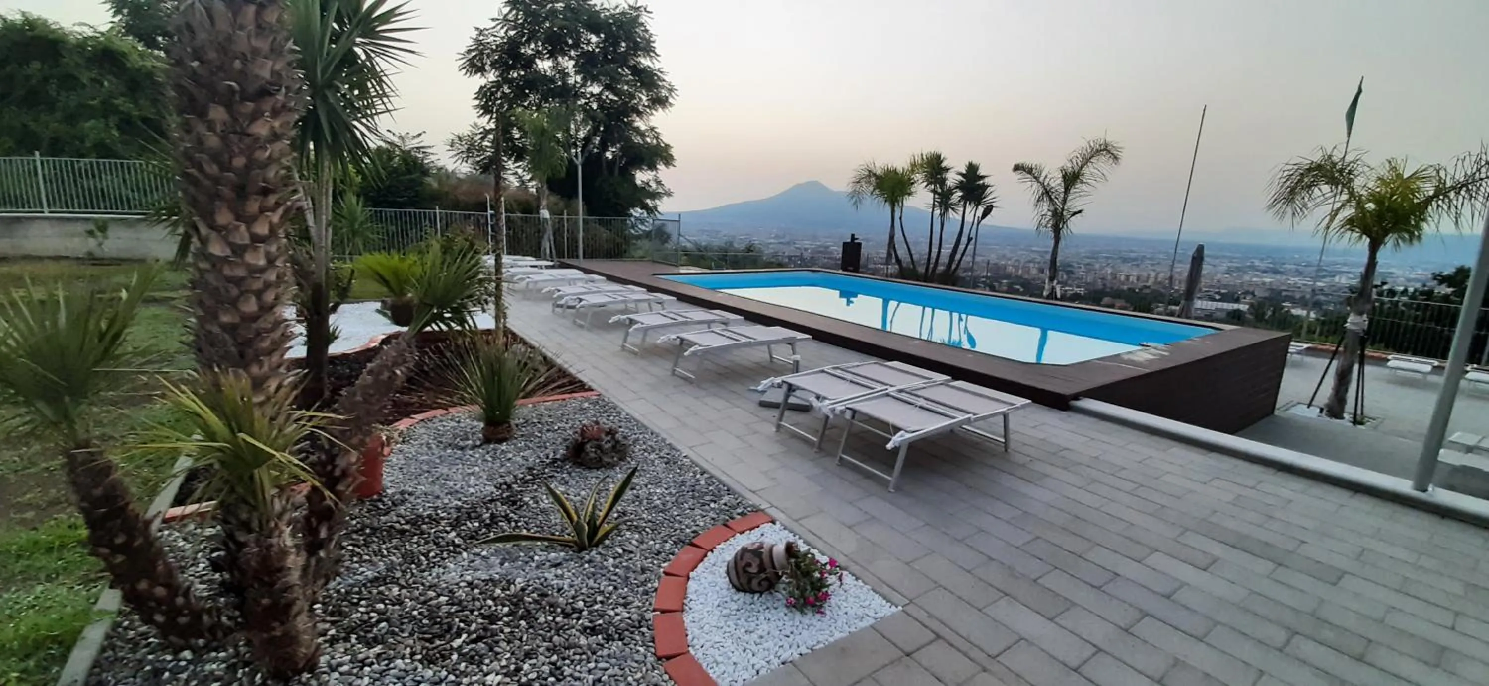 Pool view in Villa Mola Bed And Breakfast