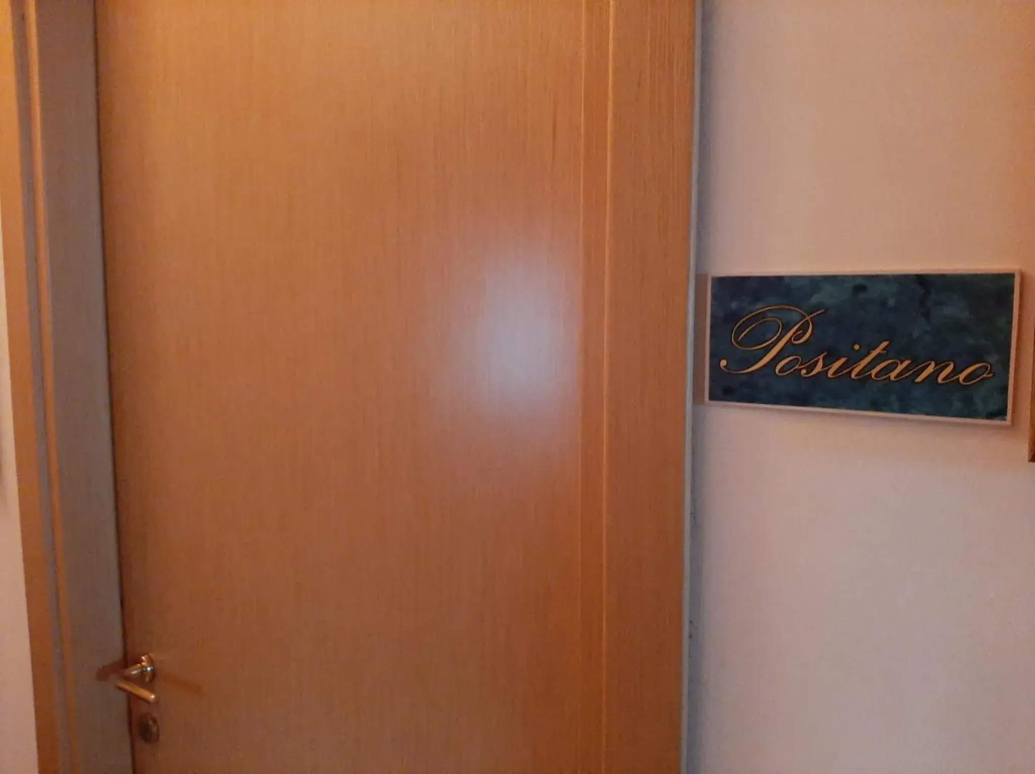 Deluxe Double Room (1 adult + 1 child) in Villa Mola Bed And Breakfast Deluxe Double Room (1 adult + 1 child) in Villa Mola Bed And Breakfast