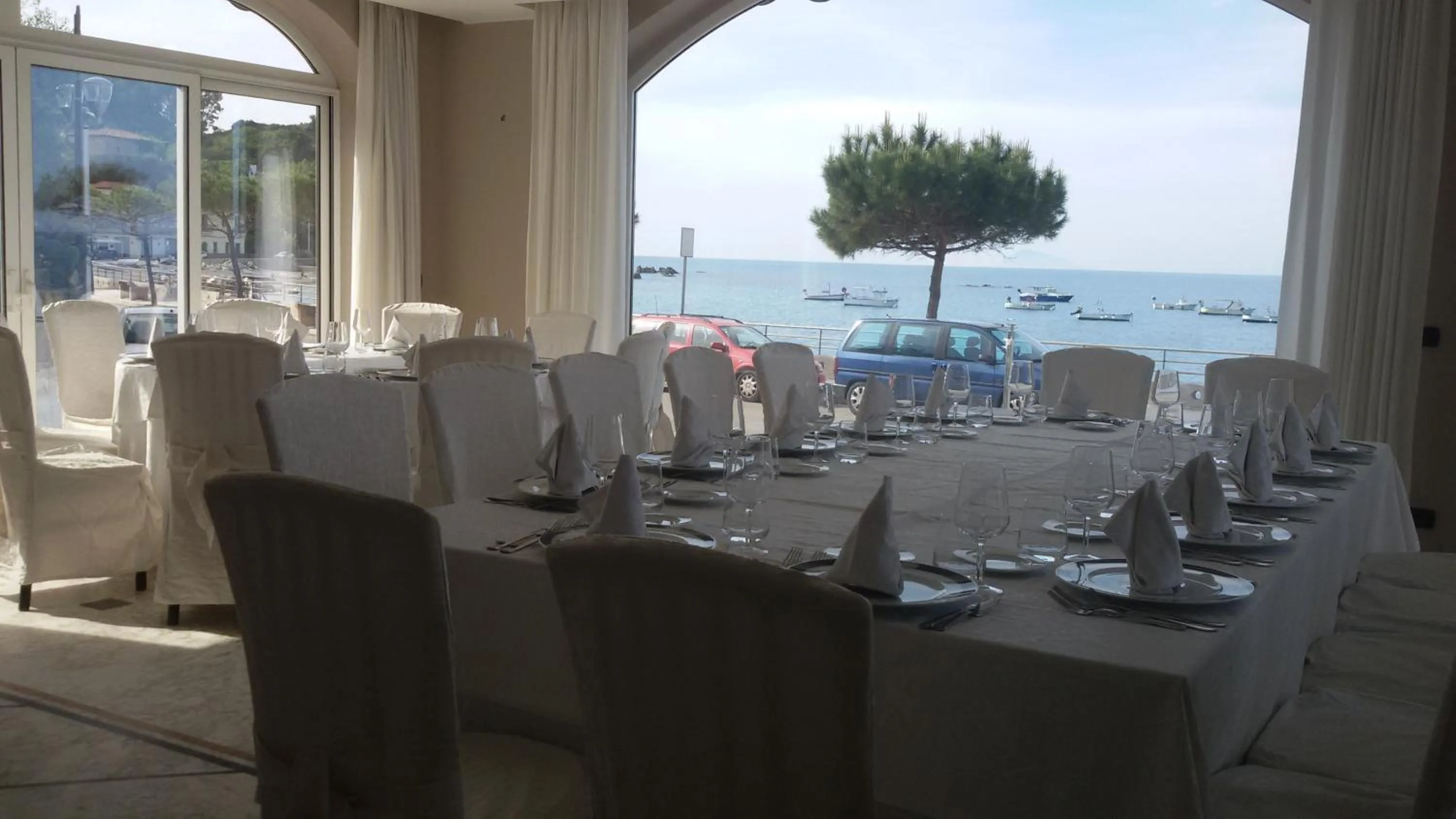 Restaurant/places to eat in Hotel La Tartaruga