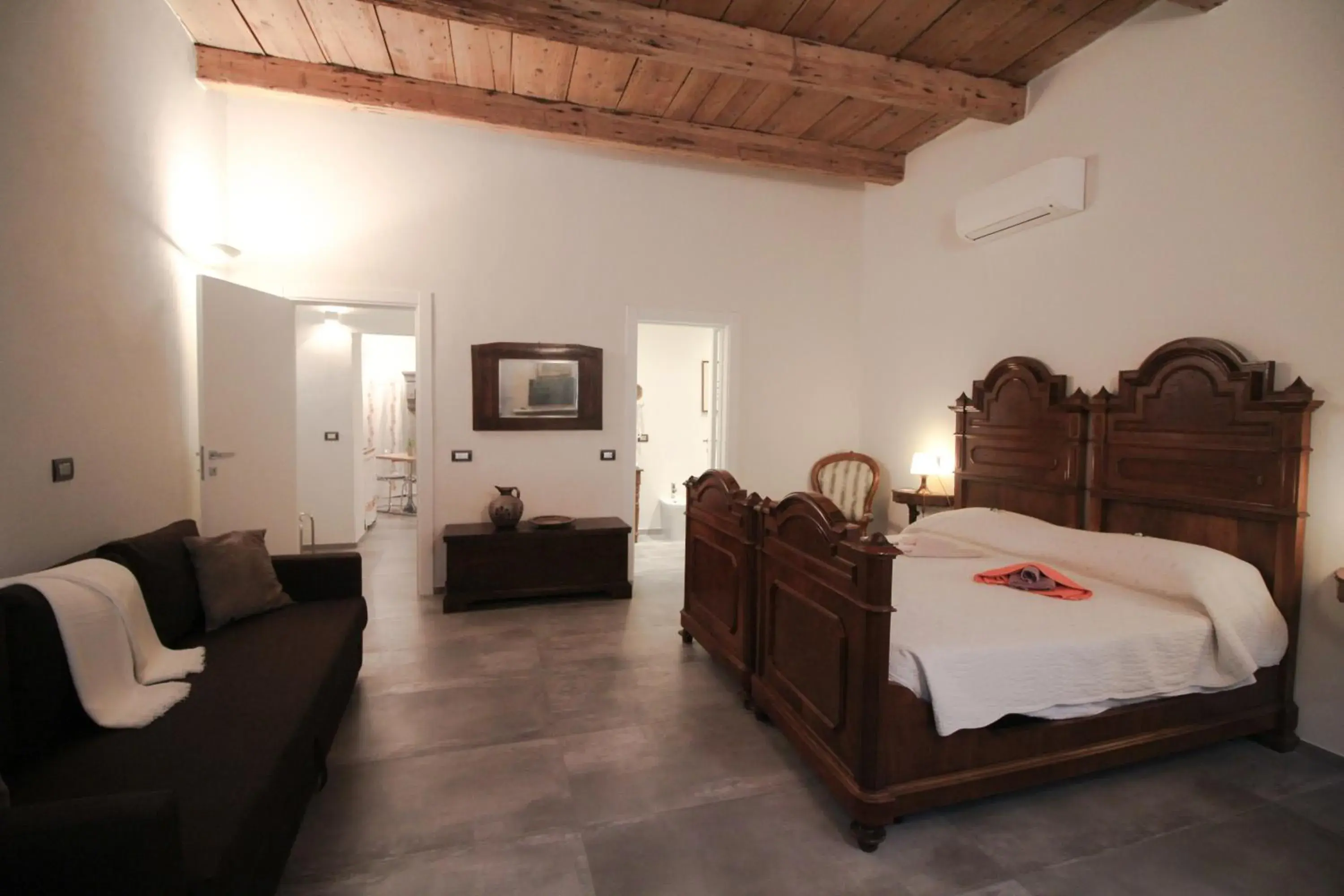 Superior Apartment - single occupancy in Il Vecchio Comune Superior Apartment - single occupancy in Il Vecchio Comune