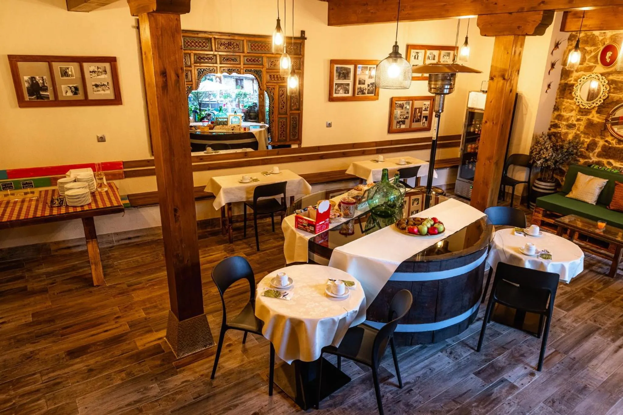 Dining area in Posada Villa Matilde