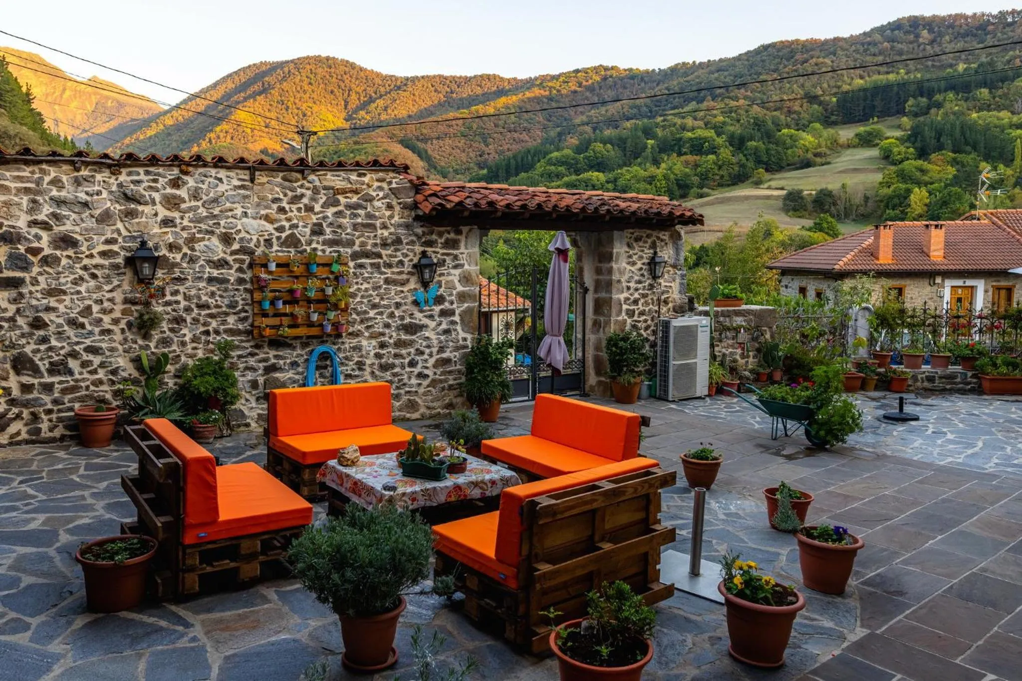 Property building in Posada Villa Matilde