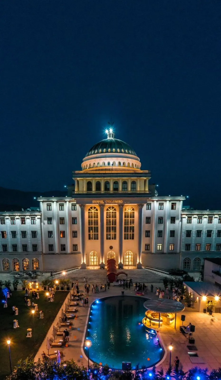 Night in Hotel Colombo