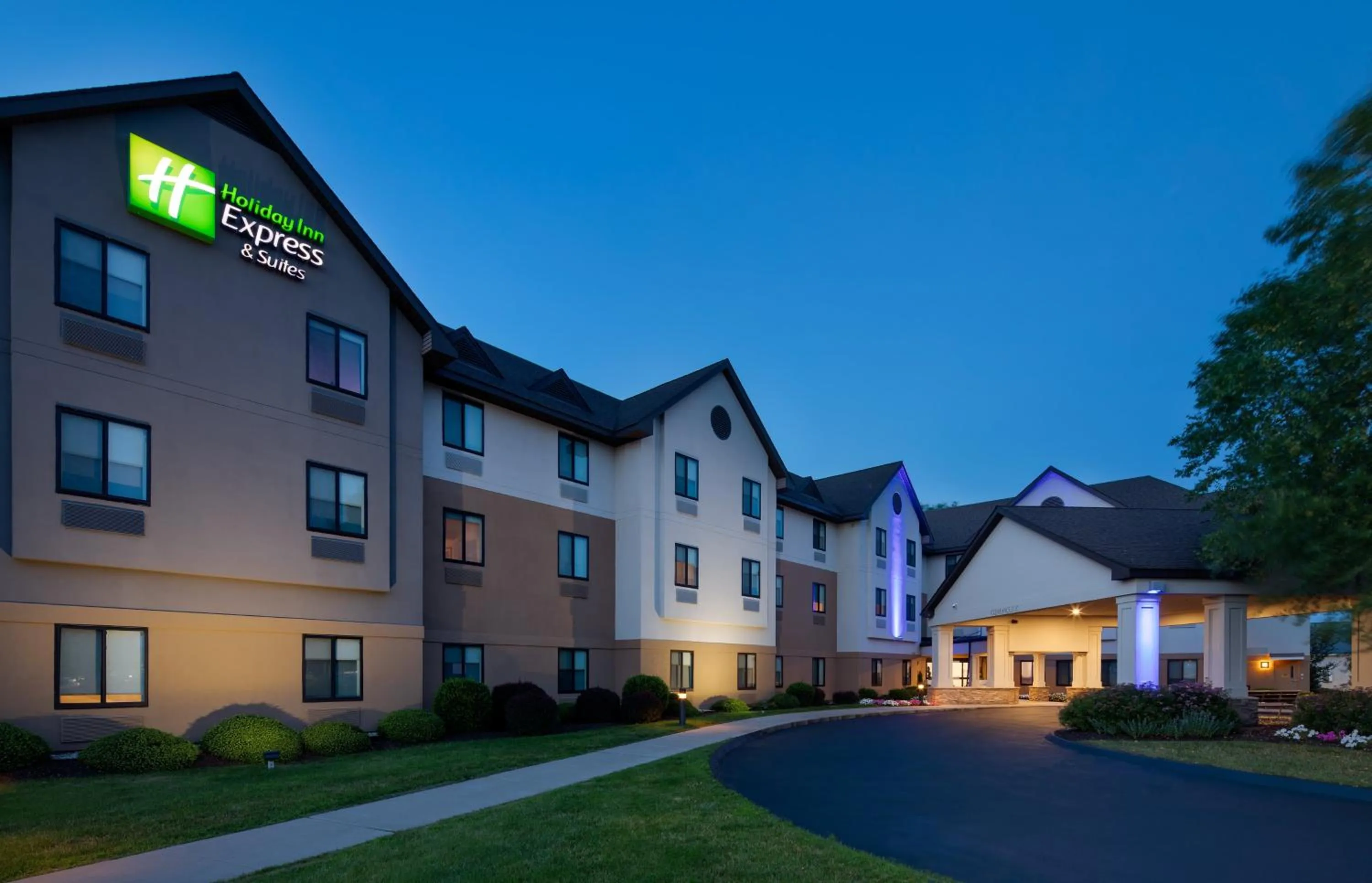 Property building in Holiday Inn Express & Suites Bradley Airport by IHG