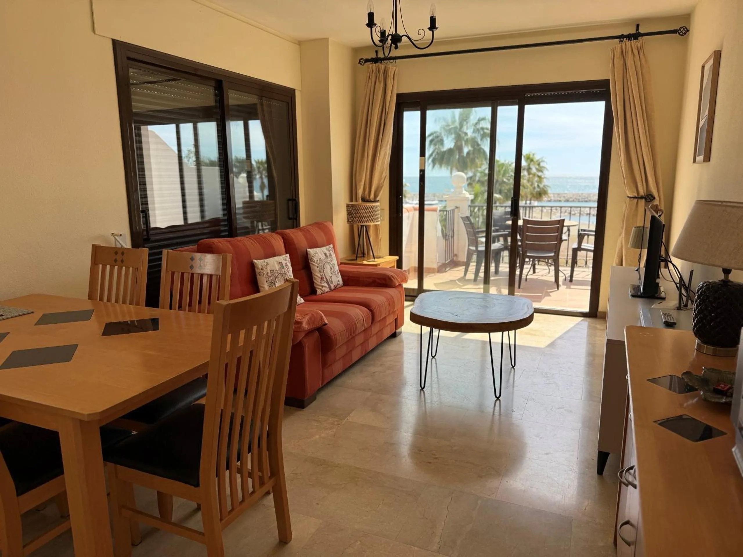 marina real 425