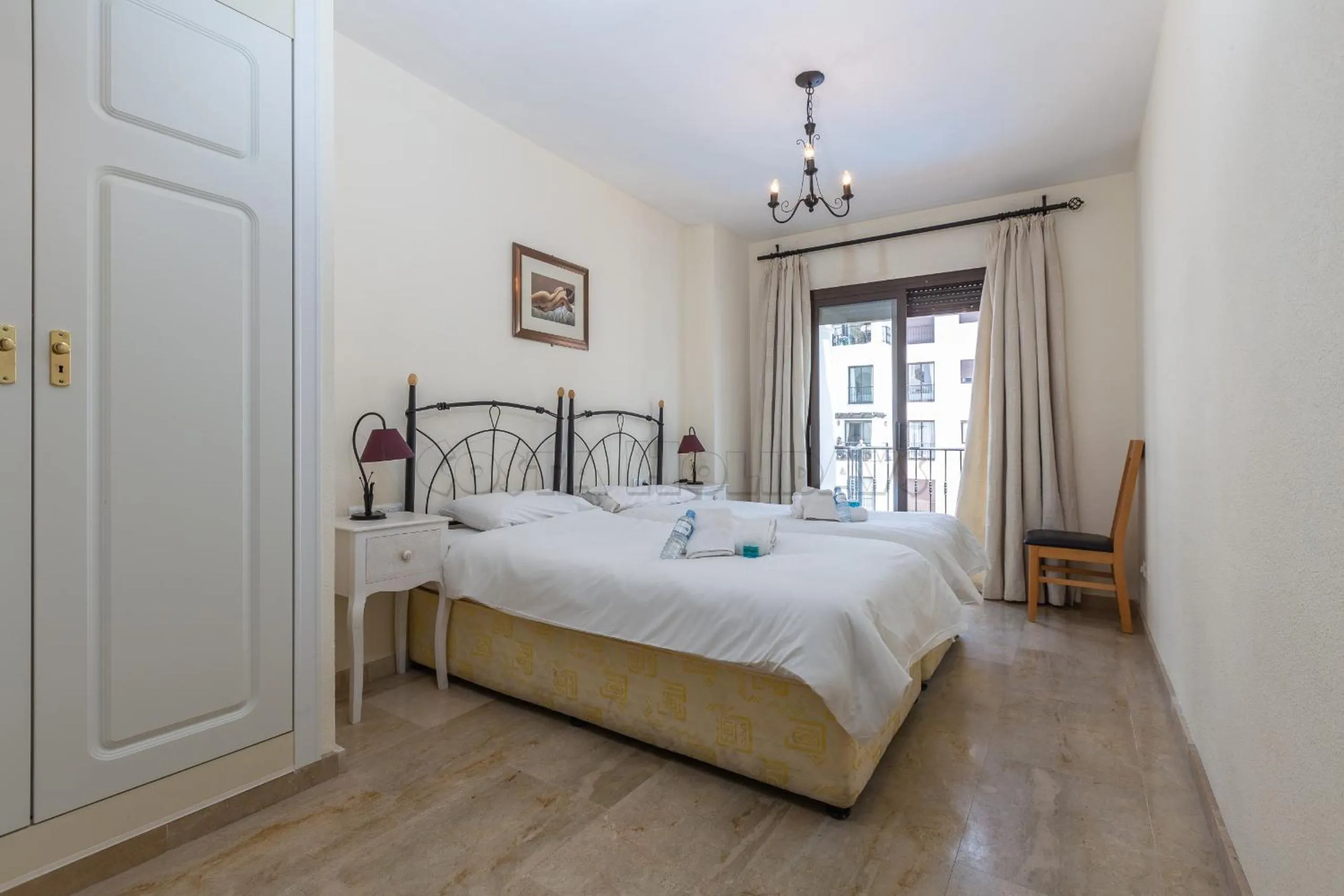 Other, Bed in marina real 425