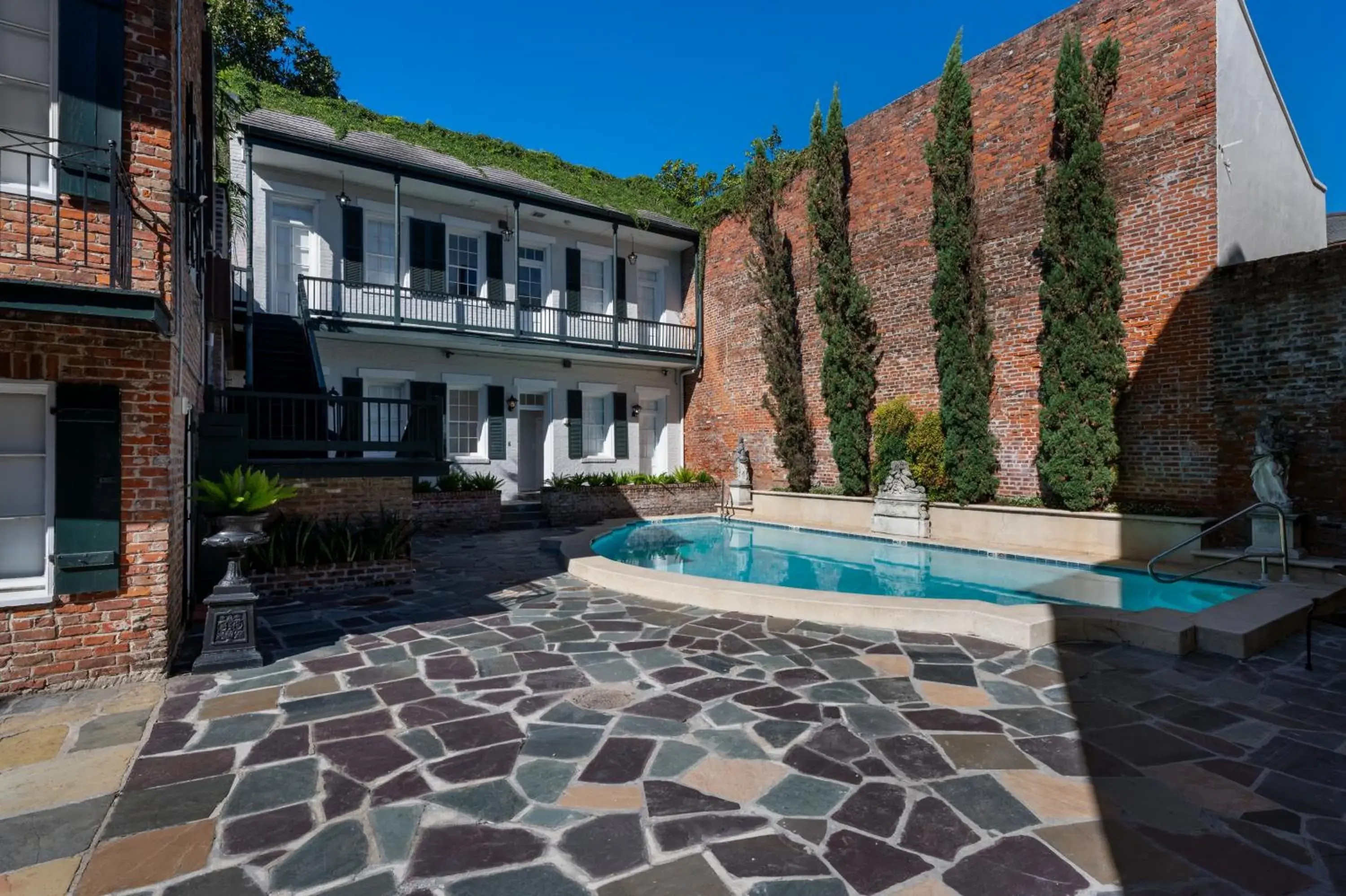 Swimming pool in Chateau Hotel Swimming pool in Chateau Hotel