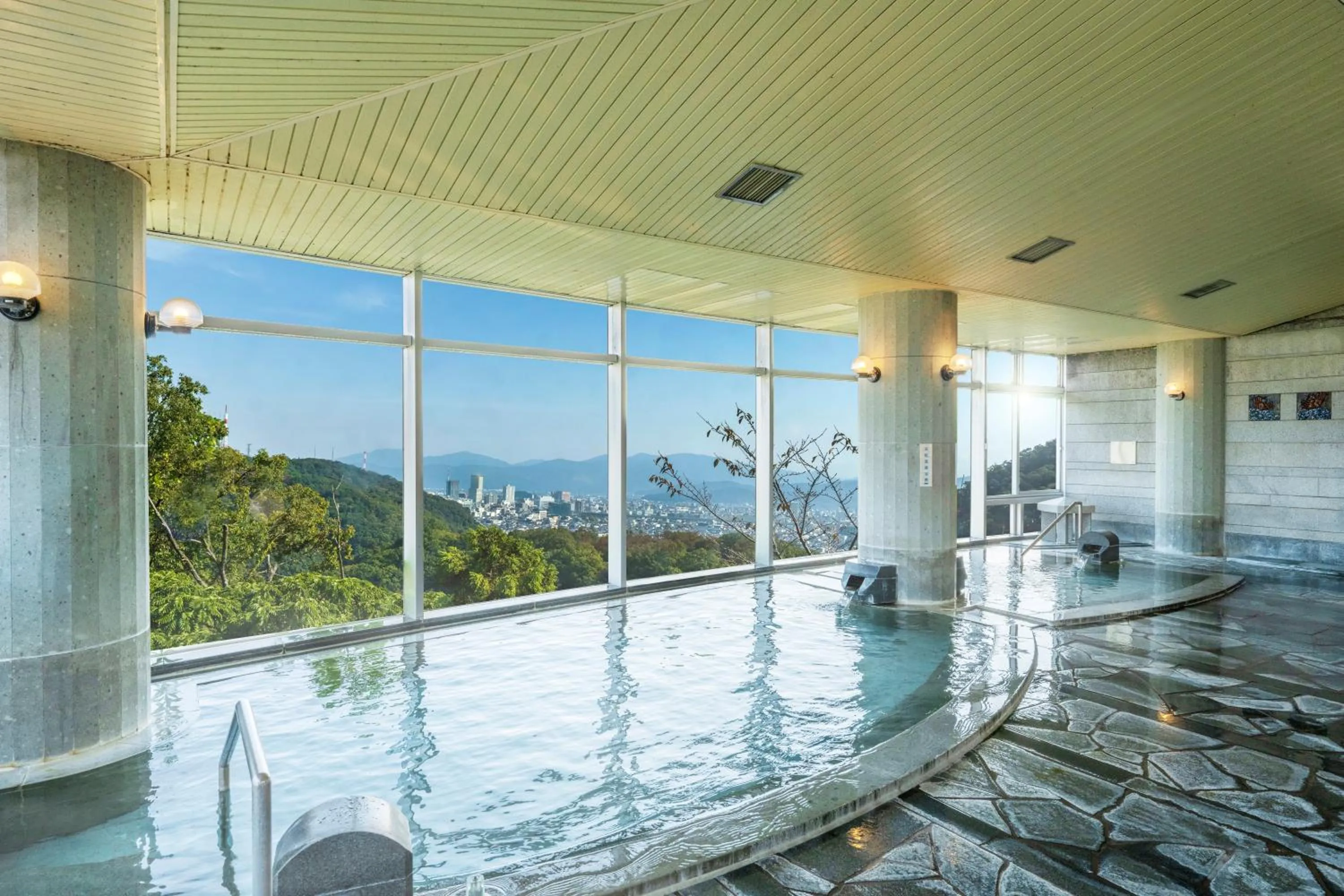Hot Spring Bath in KAMENOI HOTEL Fukui