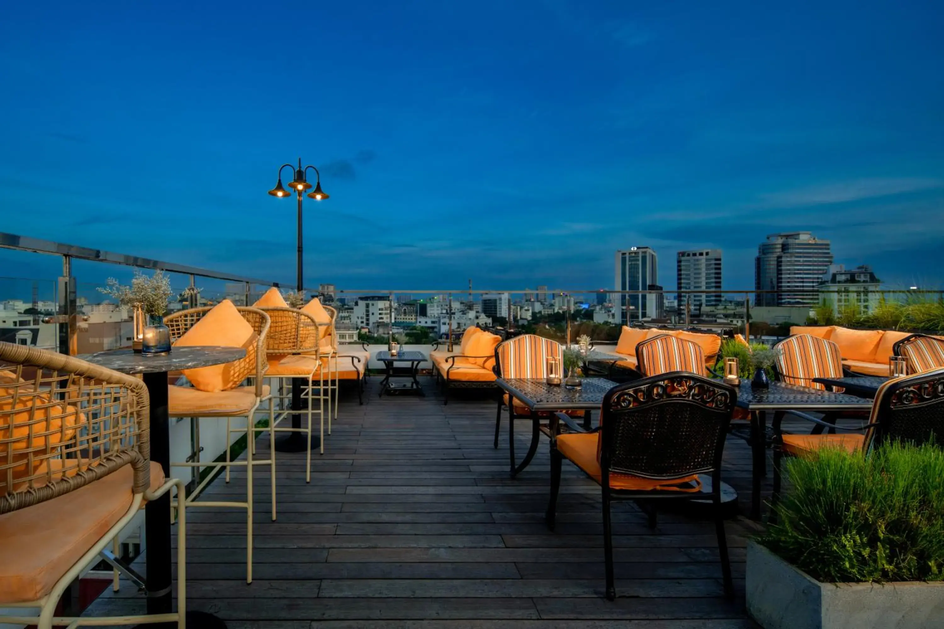 Lounge or bar in Anatole Hotel Hanoi Lounge or bar in Anatole Hotel Hanoi