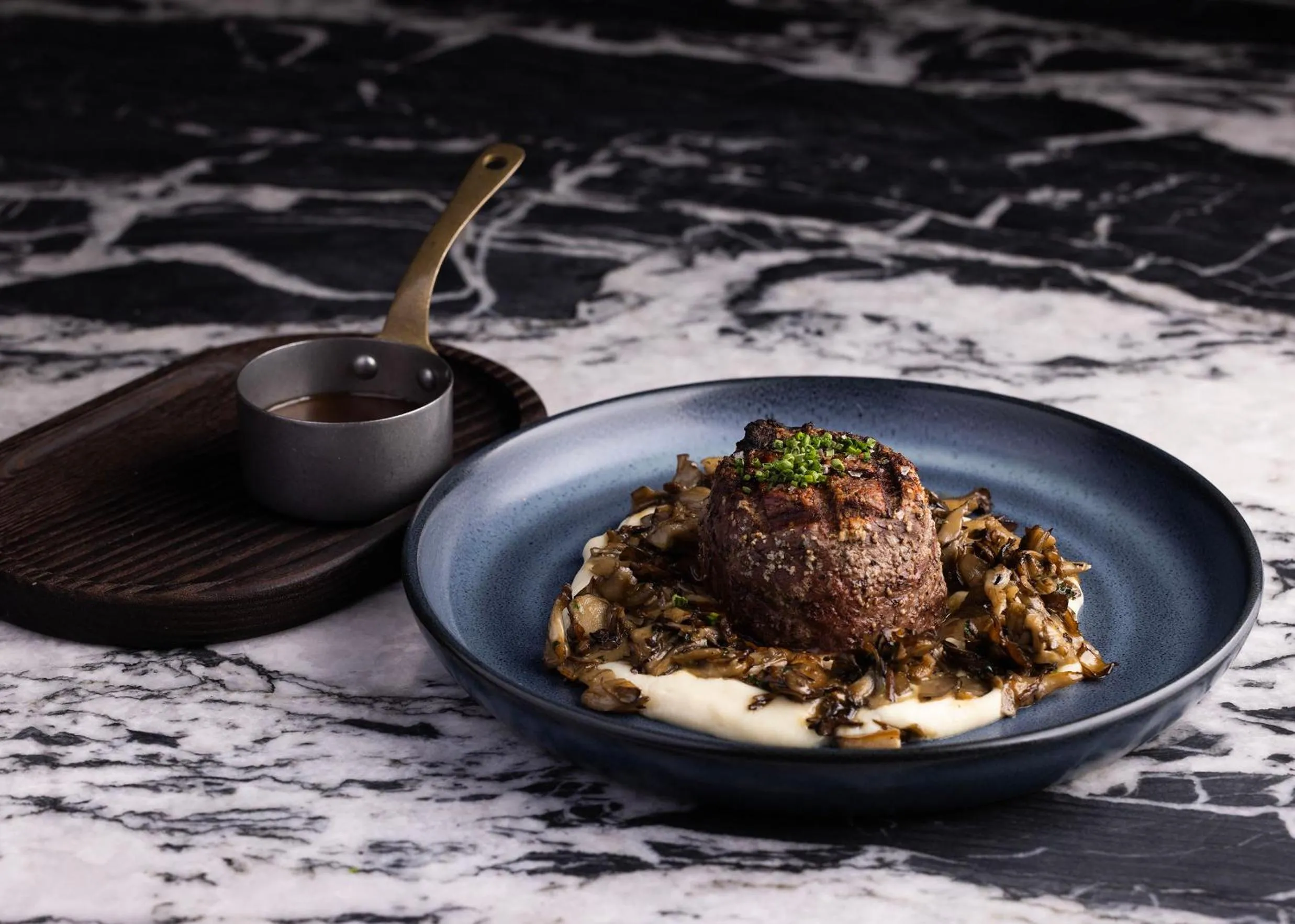 Restaurant/places to eat in Sheraton Grand Seattle